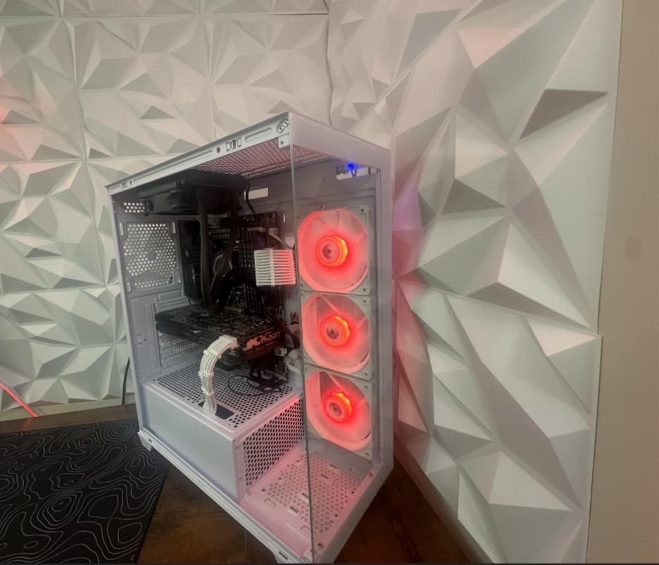 🤍🤍 All White Gaming Pc | i7 + GTX 980 | 32GB RAM | WIFI + BT |500GB SATA - 🤍🤍