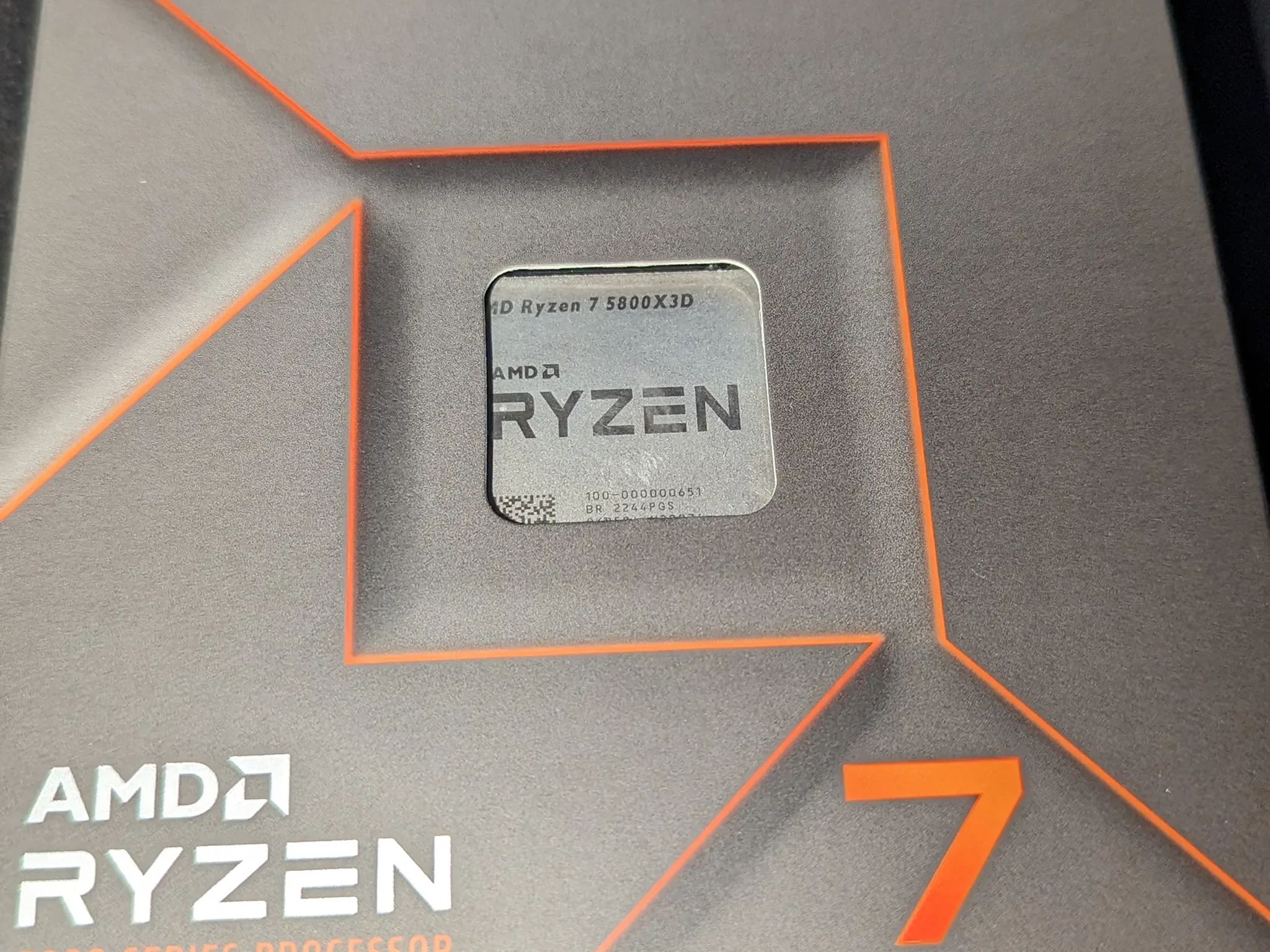 USED AMD Ryzen 7 5800X3D