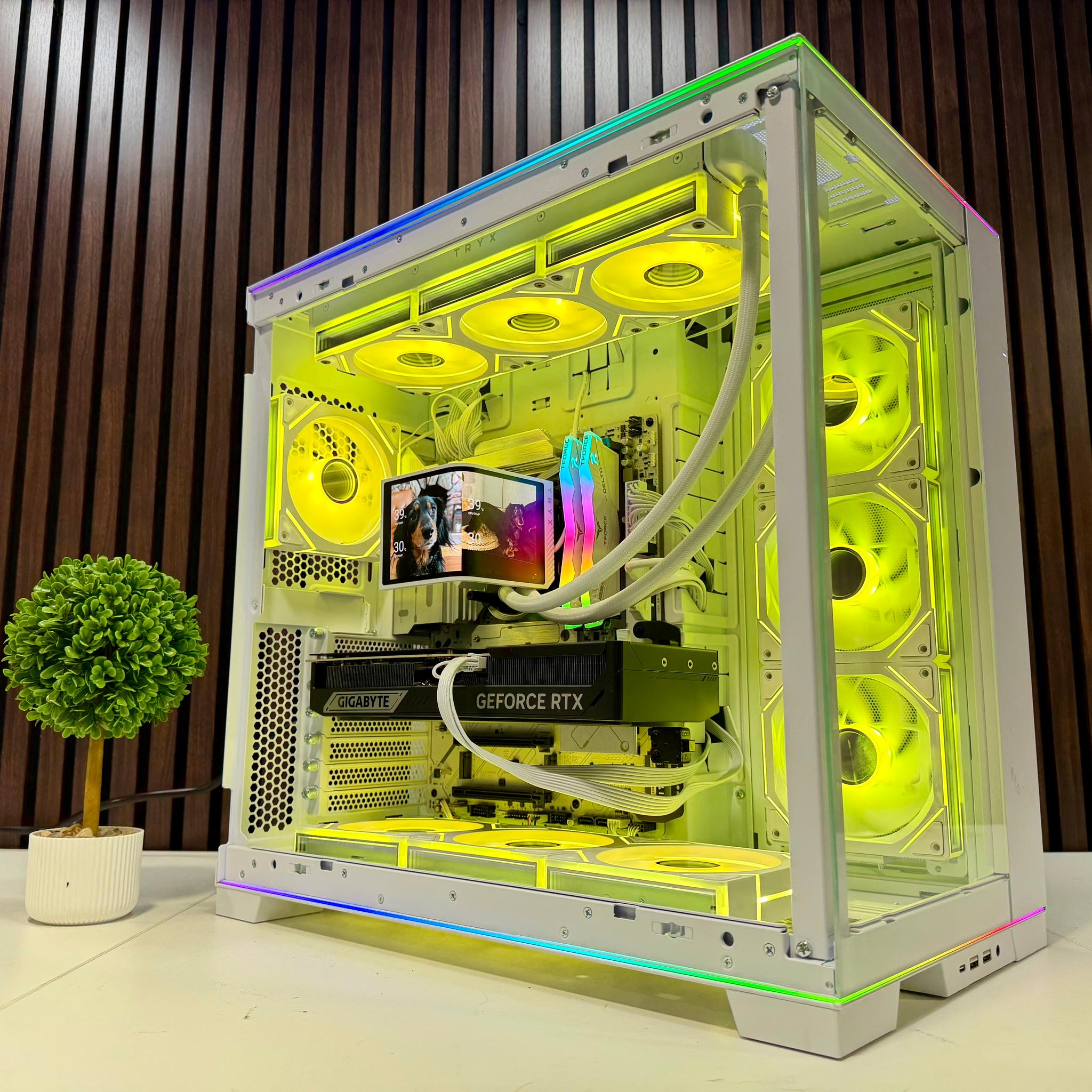 RTX 5070 TI | Ryzen 9800X3D | 64GB DDR5 | 2TB M.2 | 1000 Watt Gold PSU | Tryx LCD AIO