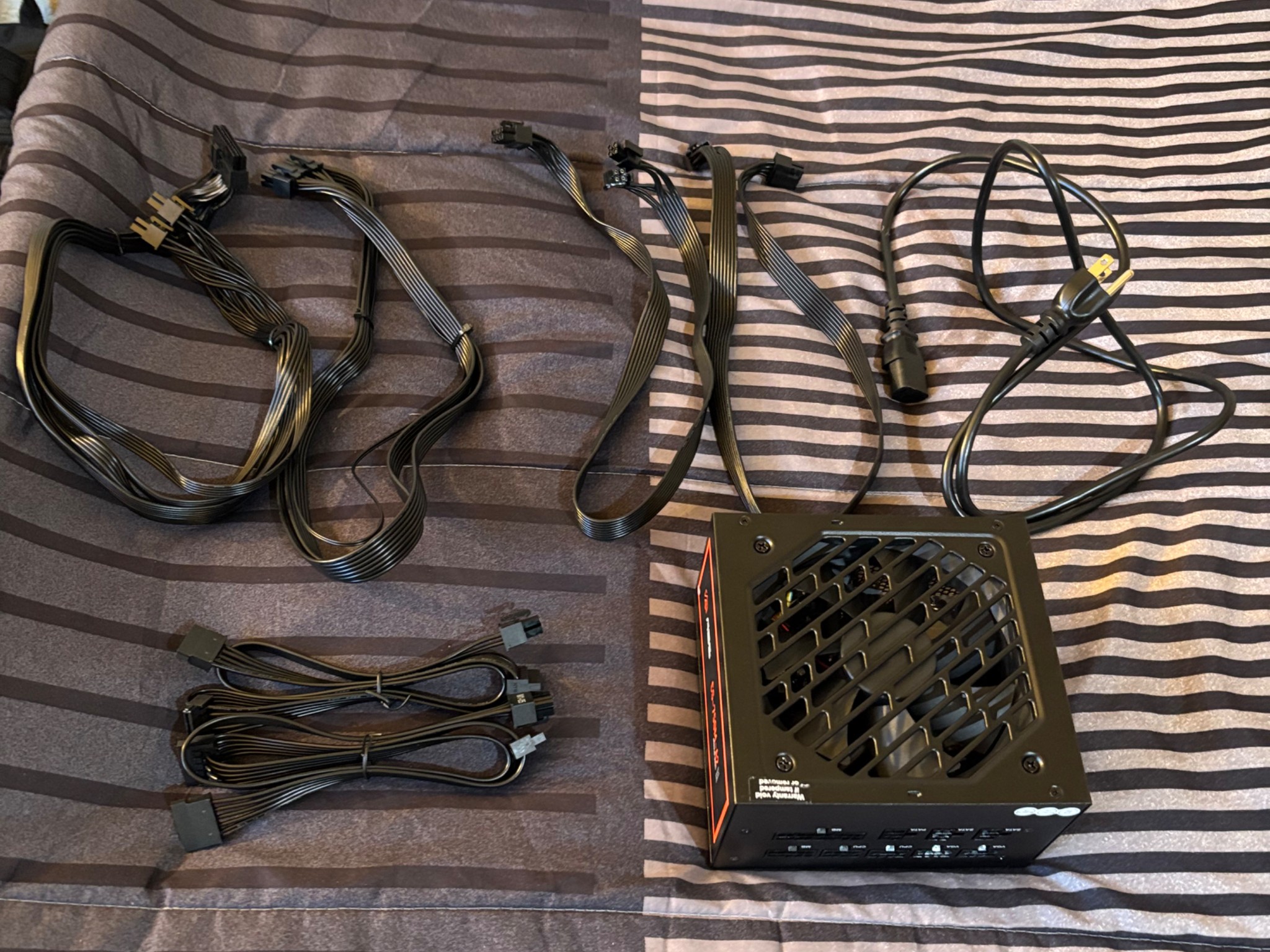 ABS CS-750M-A2 Modular Switching Power Supply for PC [750W / 80+ Gold]