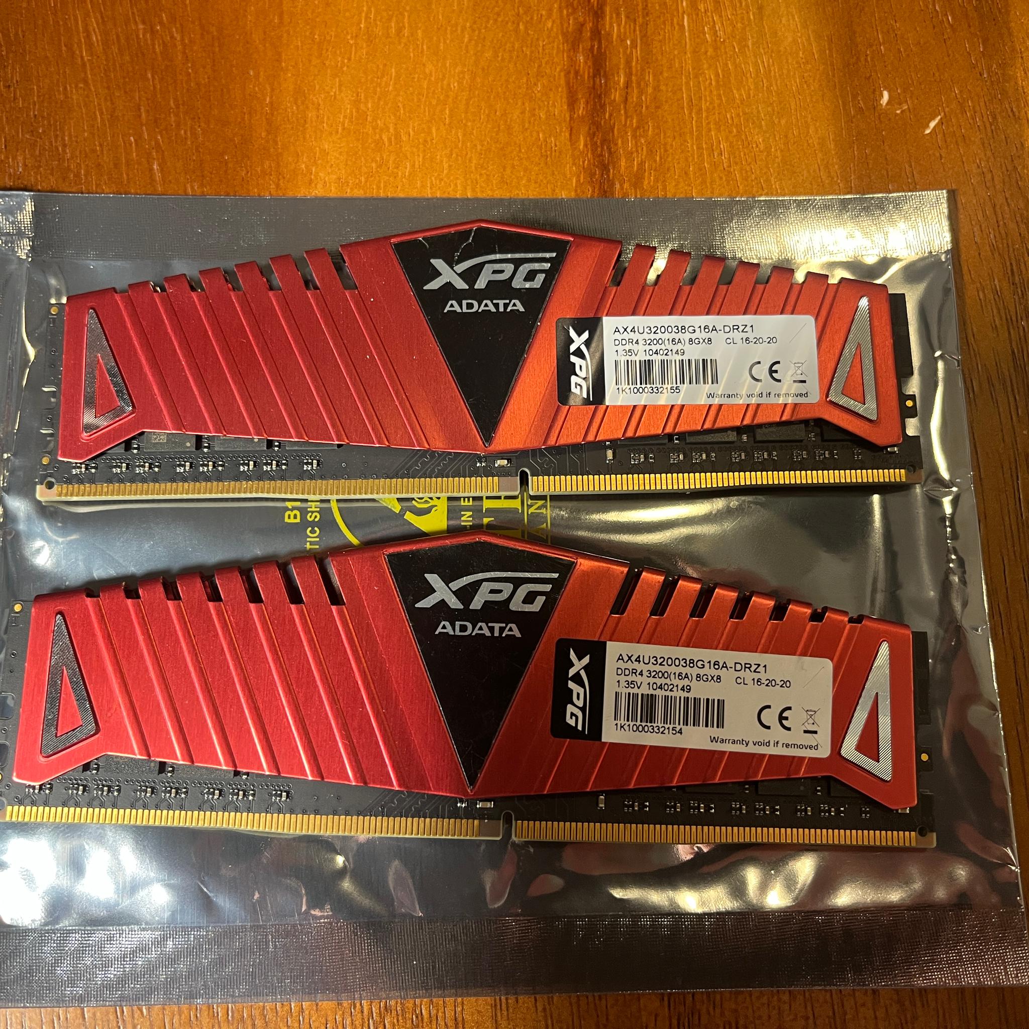 ADATA XPG DDR4 3000(16A) 16GB AX4U300038G16A-DRZ1 8GBx2