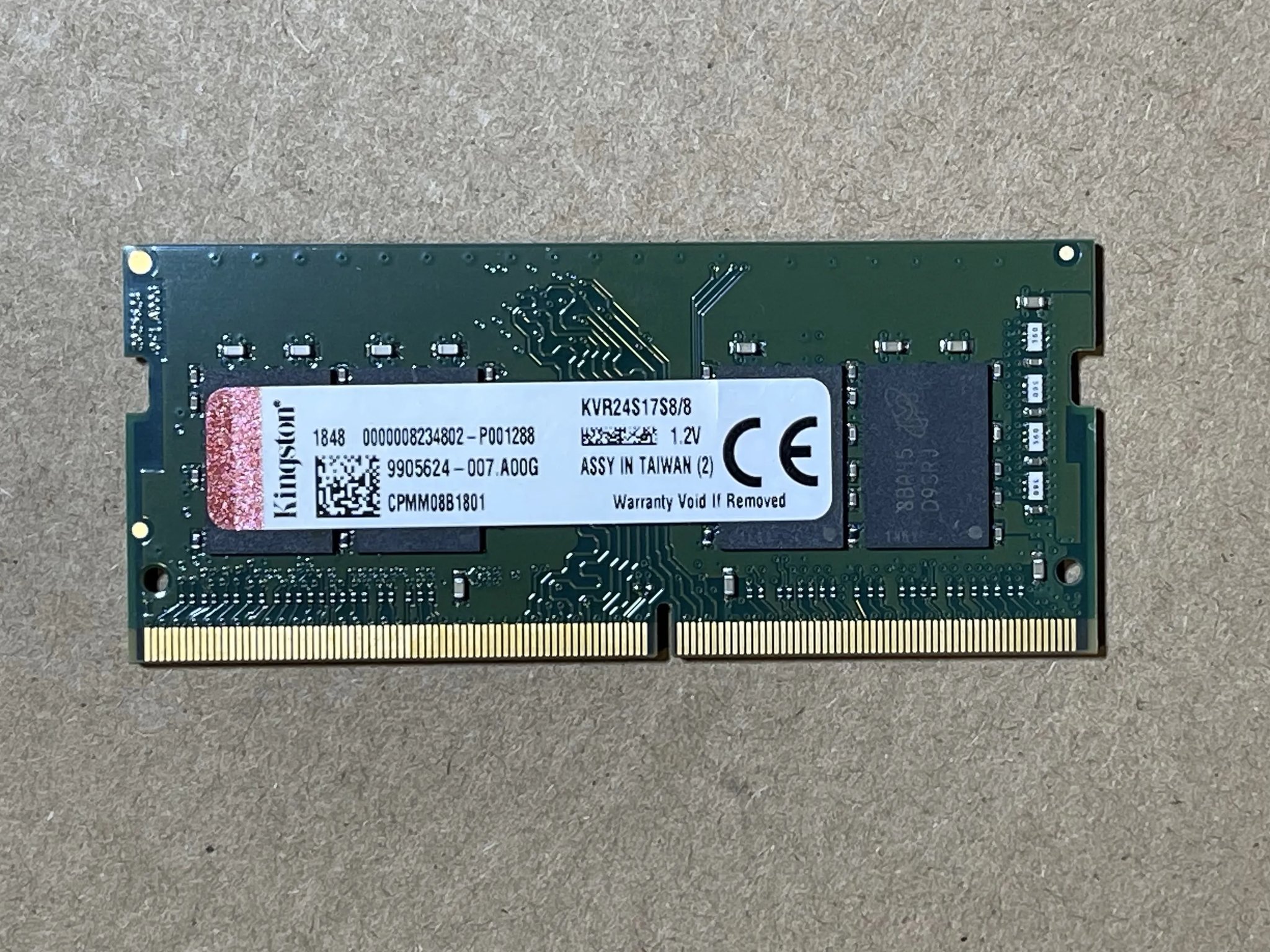 Kingston (KVR24S17S8/8) 8GB 2400Mhz DDR4 Non-ECC CL17 SODIMM