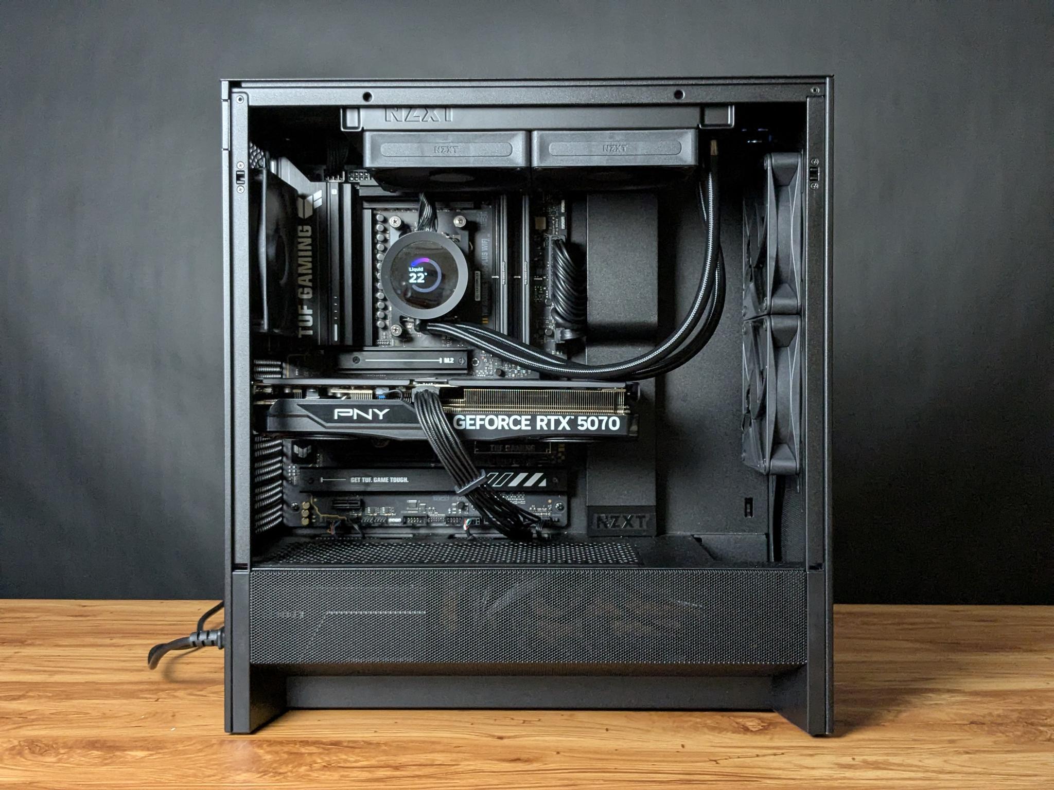 Mid Range Ryzen Gaming PC - Ryzen 5 7600X - RTX 5070