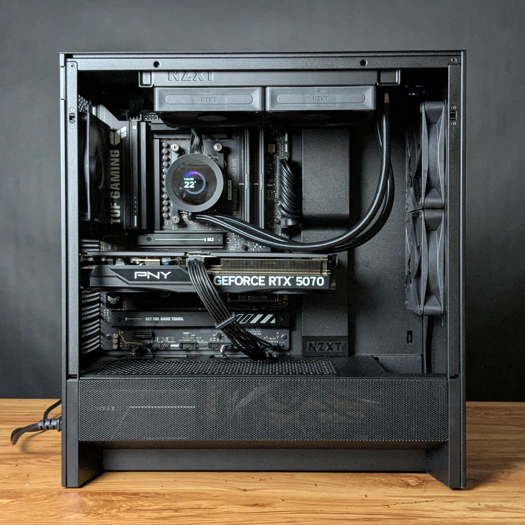 Mid Range Ryzen Gaming PC - Ryzen 5 7600X - RTX 5070