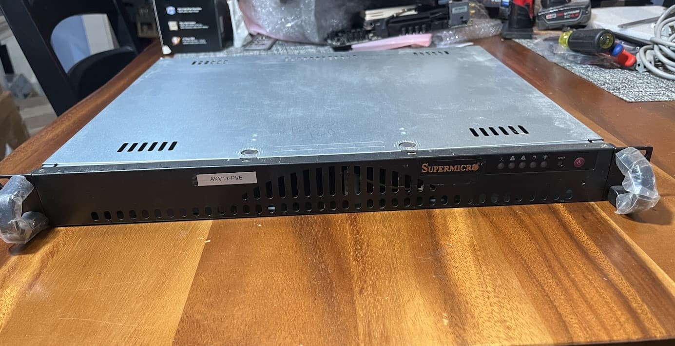 Supermicro CSE-512 1U Rack Mount Chassis 14.5" Mini ATX w 260W Power Supply