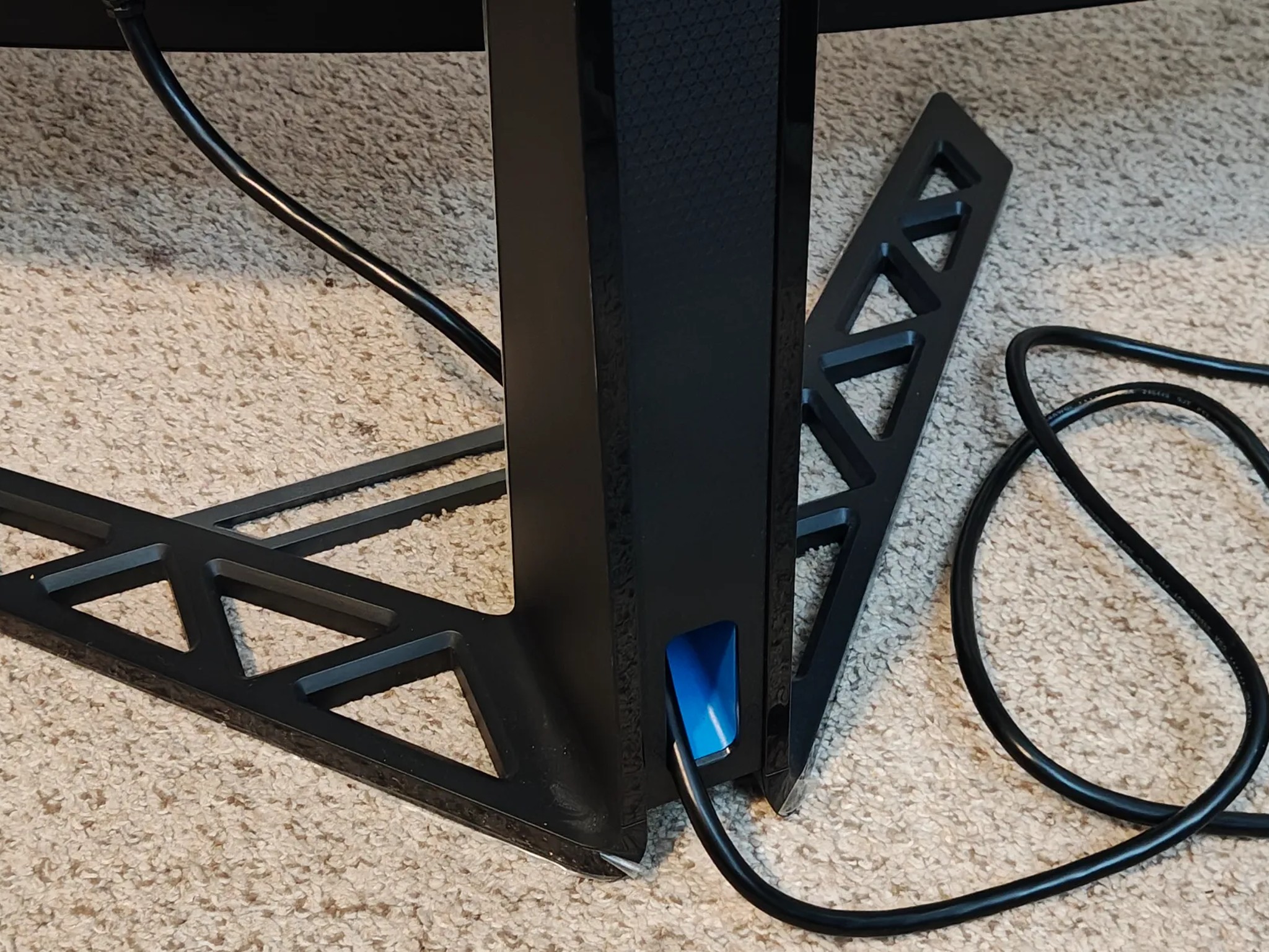 Lenovo Legion T7 Gaming PC: Intel Core i7 13700KF | Nvidia Geforce RTX 4080 | 64GB RAM | 2TB SSD FS!