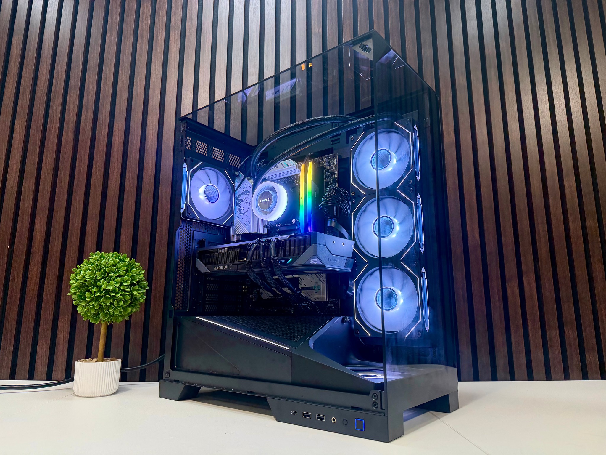 9070XT | Ryzen 9800X3D | 32GB DDR5 | 2 TB M.2 | 1000W Gold PSU | ARGB Fans | Windows 11