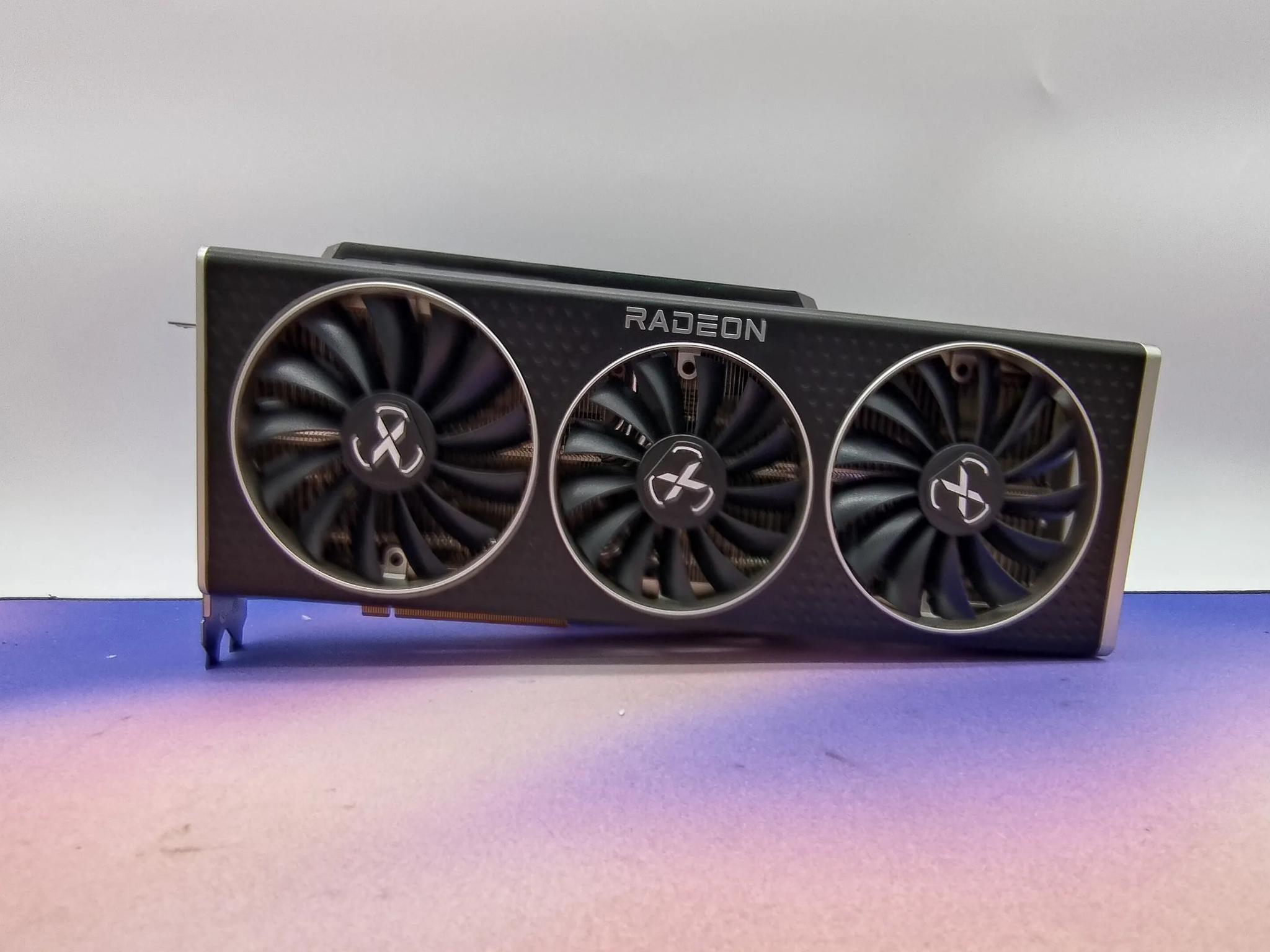XFX Speedster Merc319 RX 6800XT