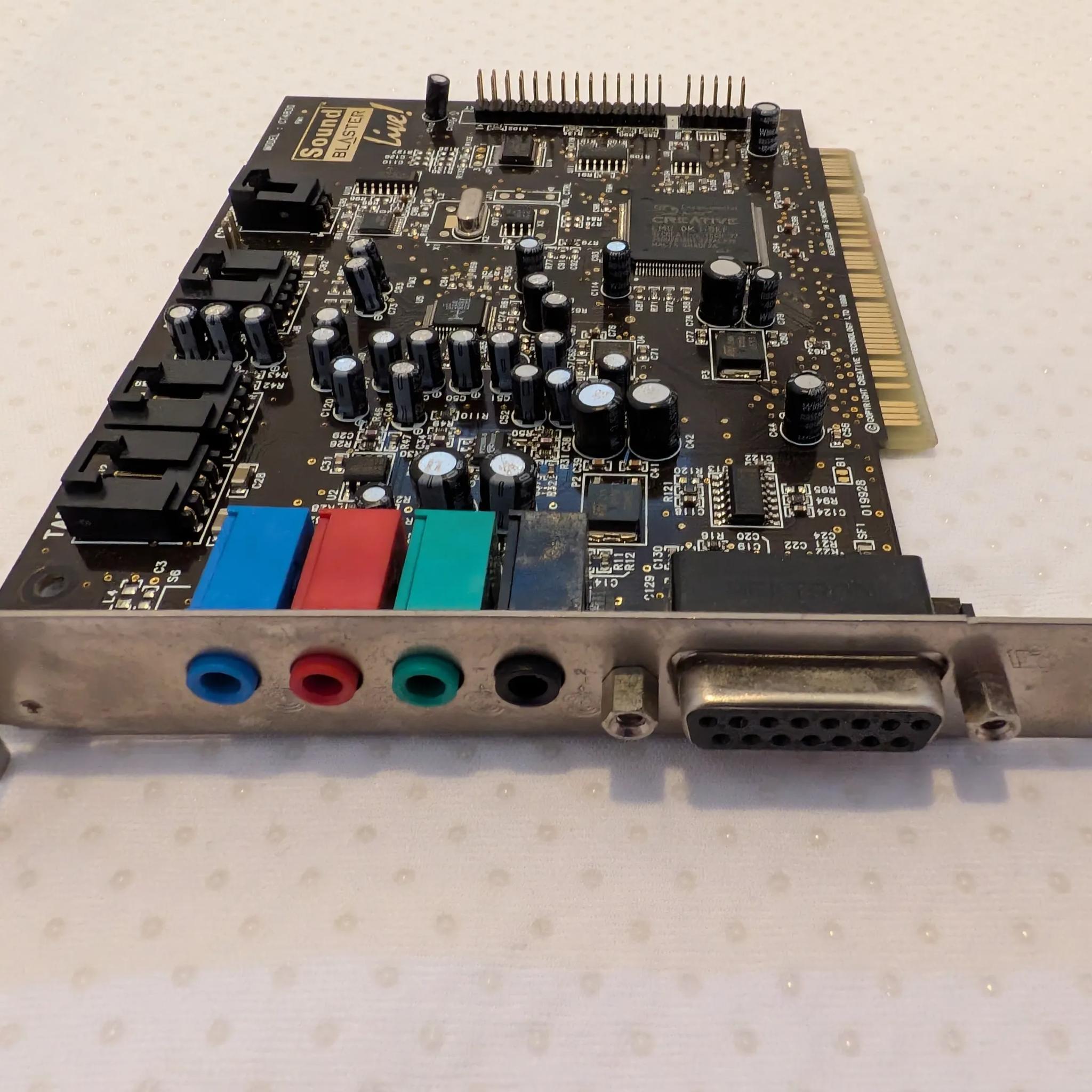 Sound Blaster Live! CT4830 sound card with Live! Drive IR SB0010 front panel