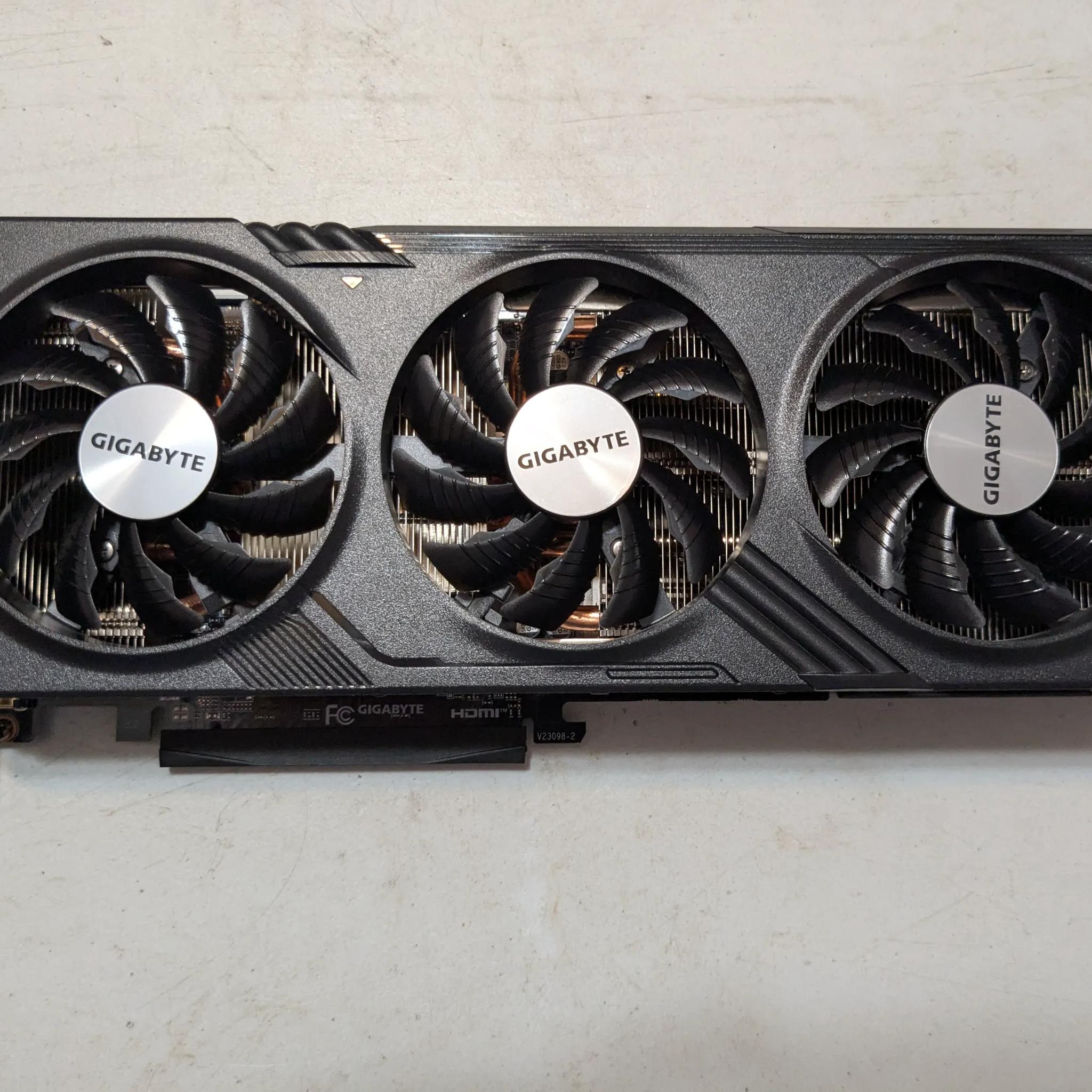 Gigabyte 7600 XT