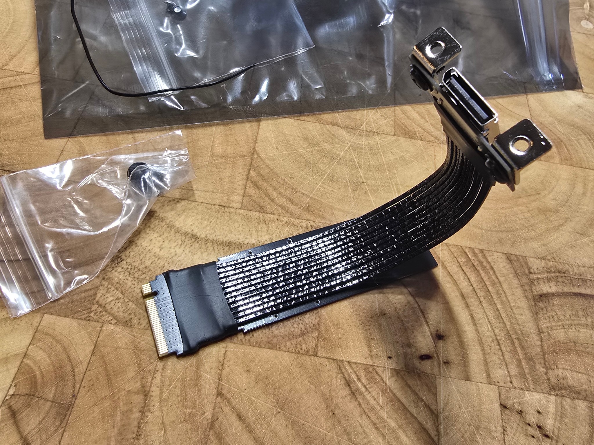 M.2 NVMe M Key to Oculink 4i SFF8611 Extension Cable PCIe4.0 X4 Gen3 4 comp w/ T10 SAS-4 SFF-8612