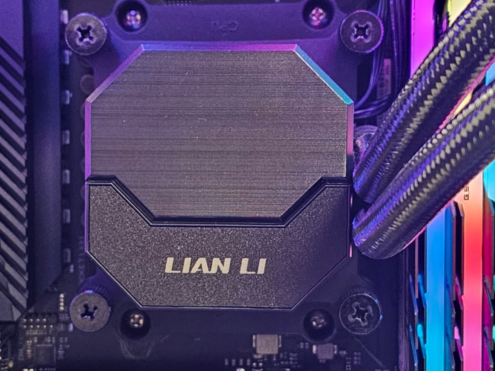 360mm Lian LI AIO RGB CPU Liquid Cooler for AMD AM4 - 2 RGB Controllers included