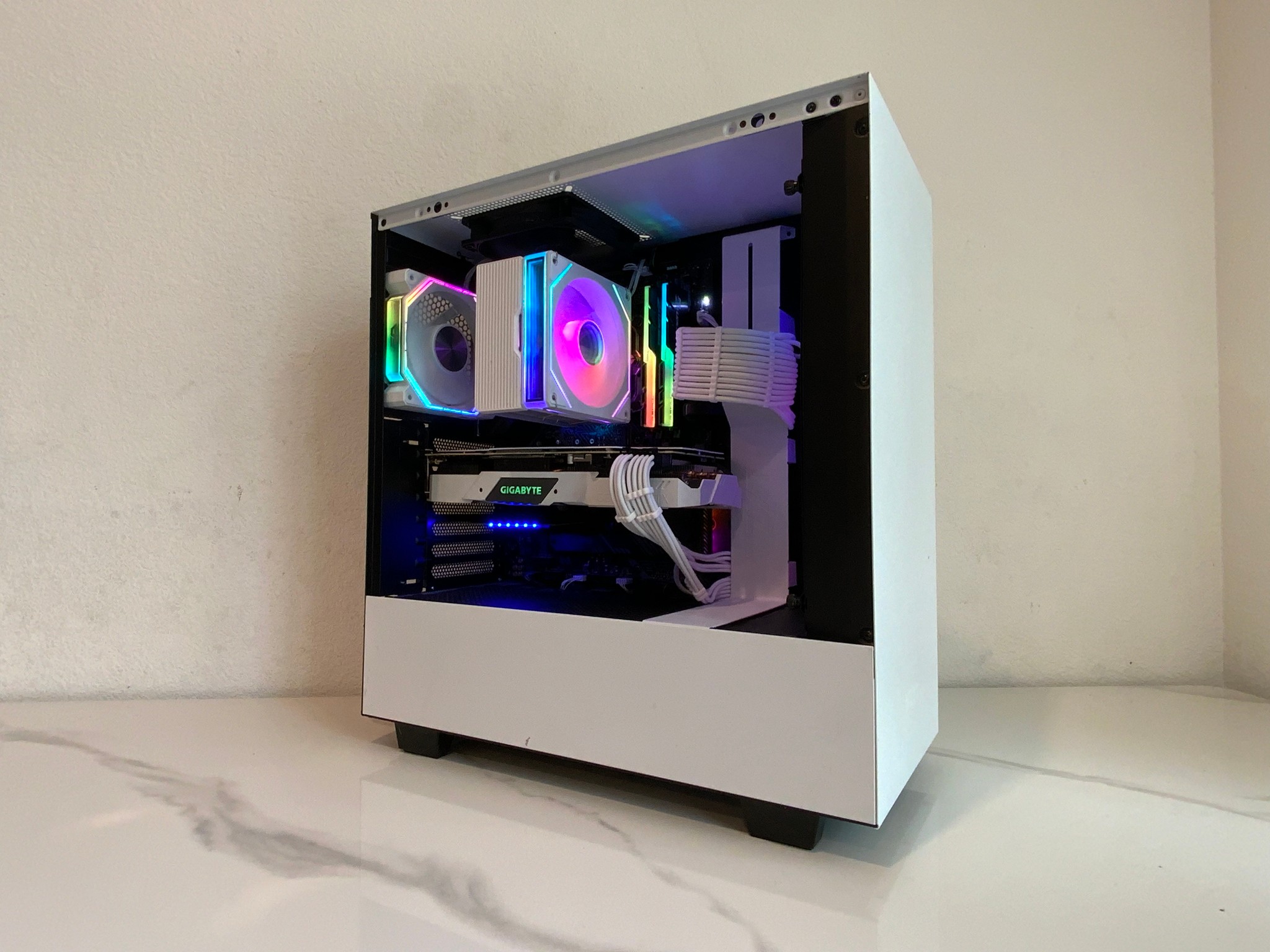 ❄️ RTX 2070 SUPER | RYZEN 7 3700X | 512GB SSD | 16GB DDR4 | 650W | WHITE ❄️