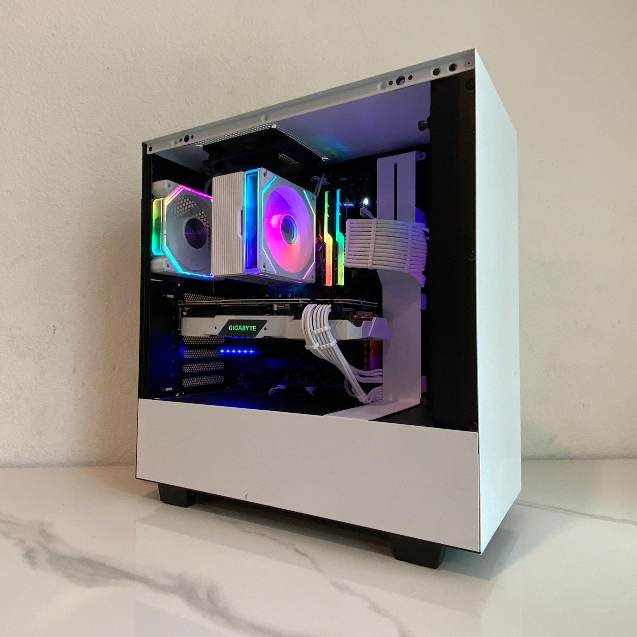 ❄️ RTX 2070 SUPER | RYZEN 7 3700X | 512GB SSD | 16GB DDR4 | 650W | WHITE ❄️