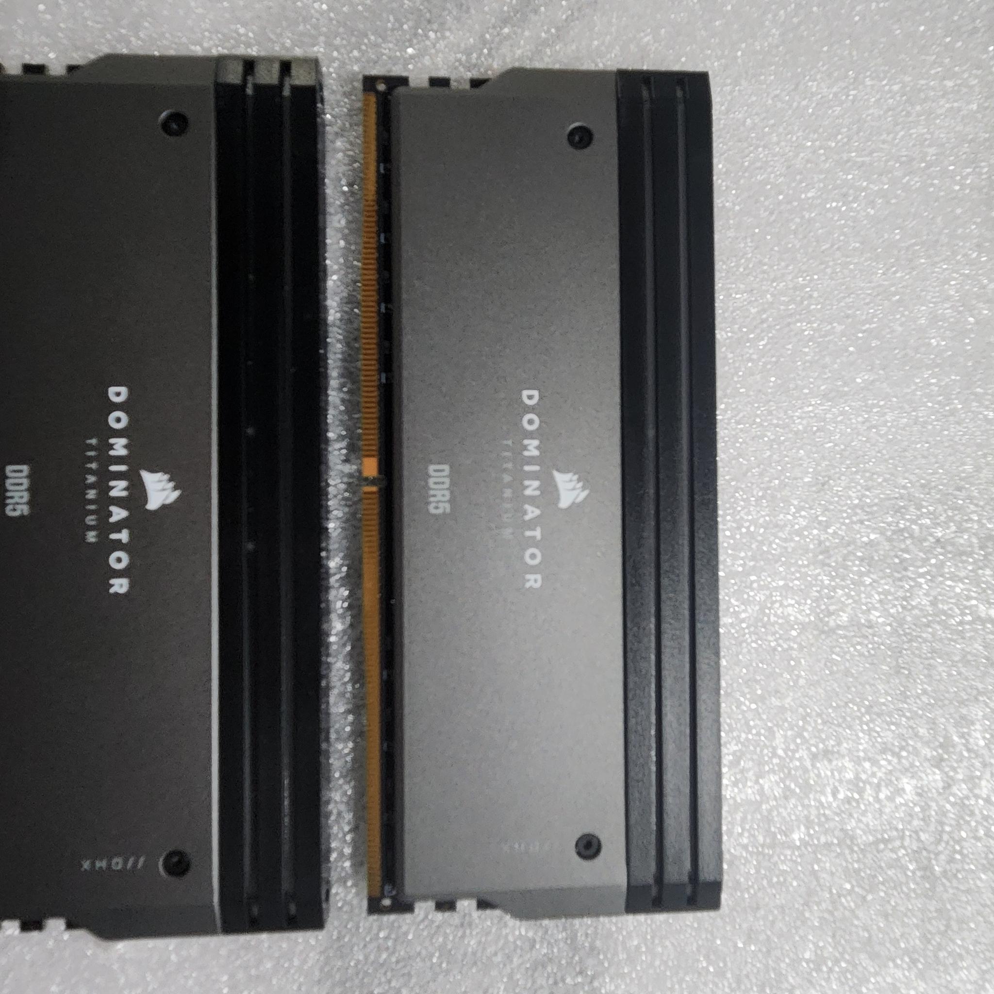 Corsair Dominator Titanium