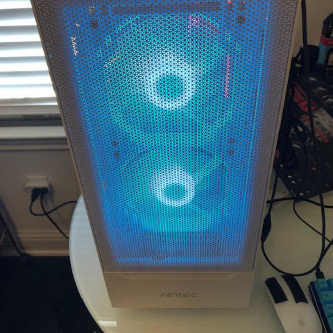 Budget 1080p all games White RGB PC | i3 8100 | rx 480 | 16gb ram | 1TB ssd