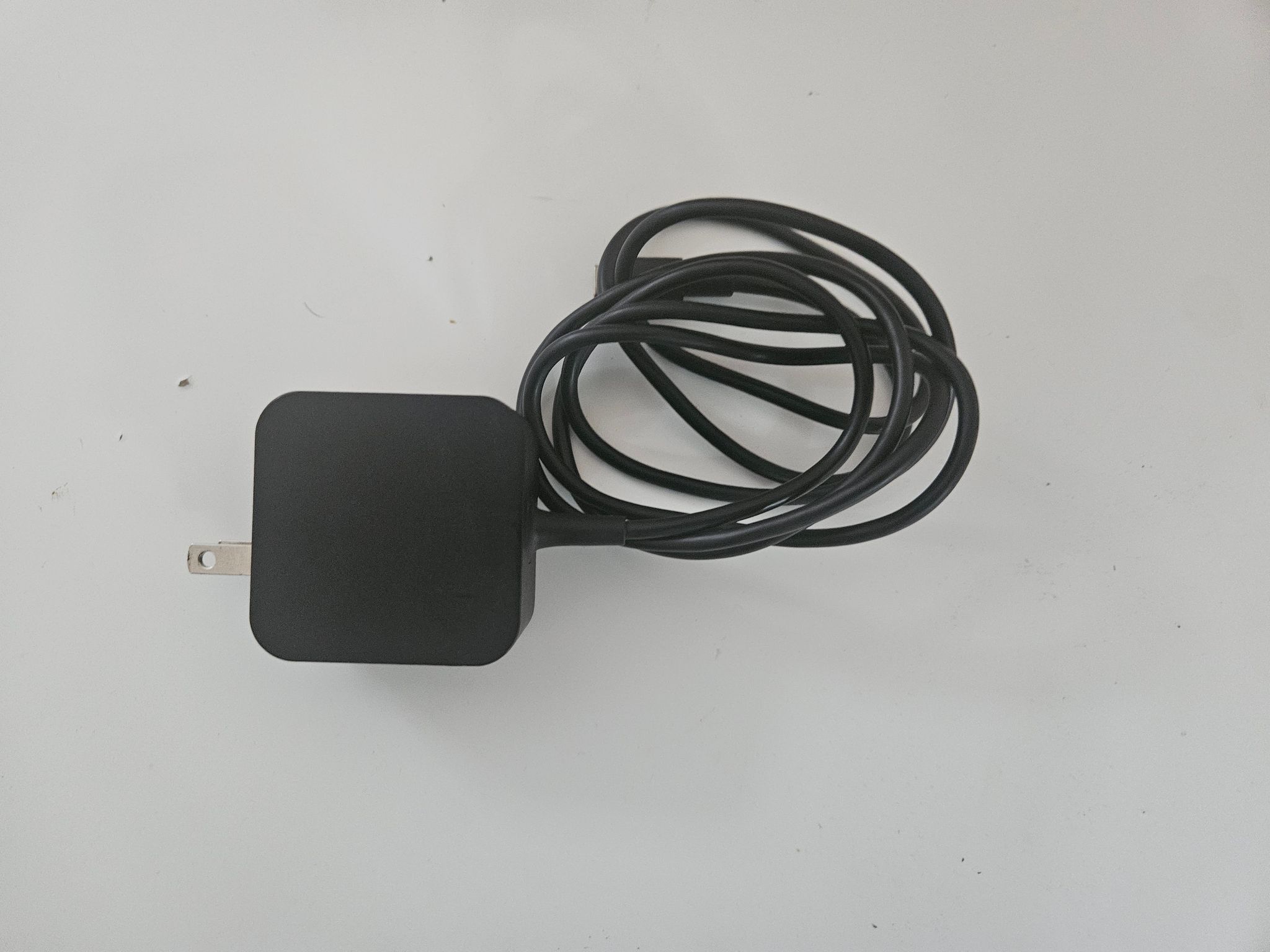 Used Steam Deck (Launch Version, LCD, 256GB) w/ Charger & Case