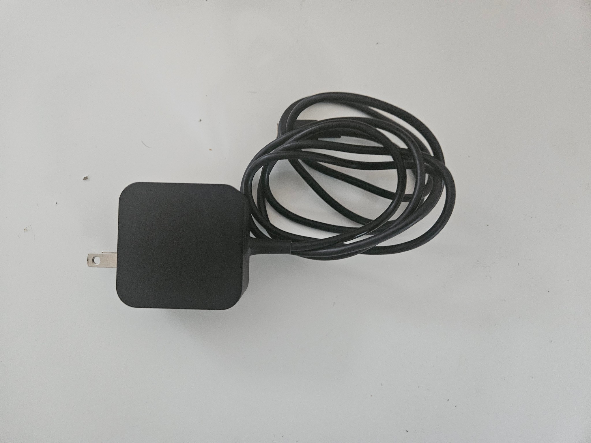 Used Steam Deck (Launch Version, LCD, 256GB) w/ Charger & Case