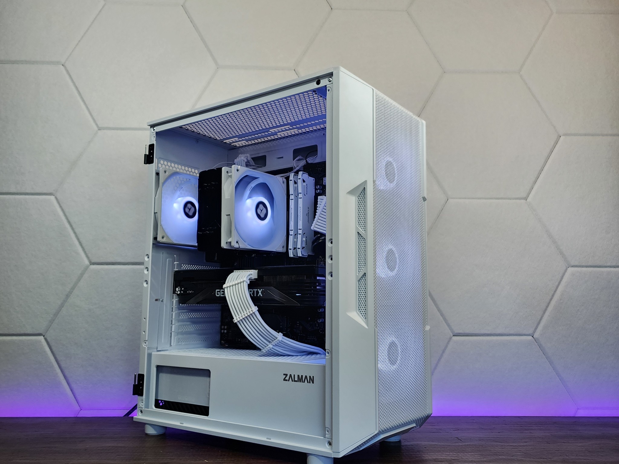 🤍💜RTX 3070 | Core i7 10700F | 32GB 3600MHz | 1TB NVMe SSD