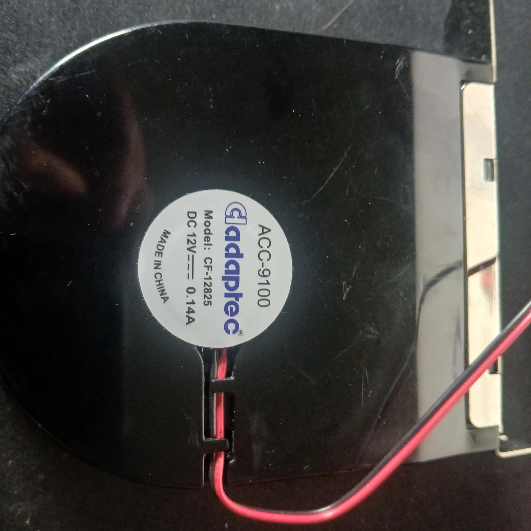 Expansion Slot Rear Exhaust Cooling Fan with LP4 Connector