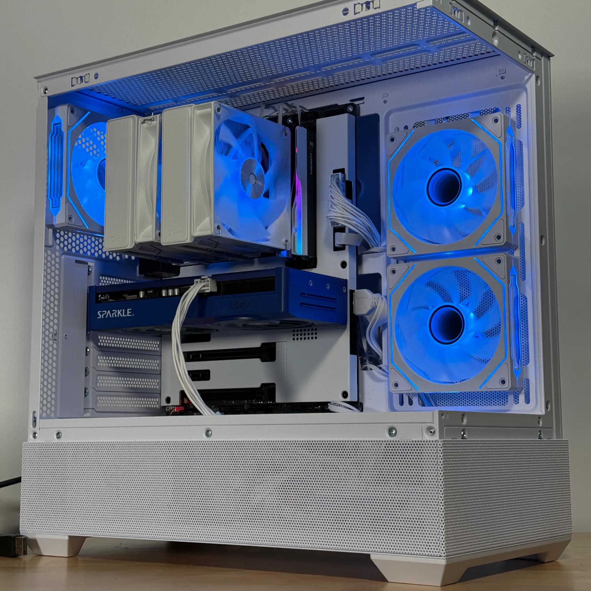 Intel ARC b570 Intel Core i5 14400f Gaming PC