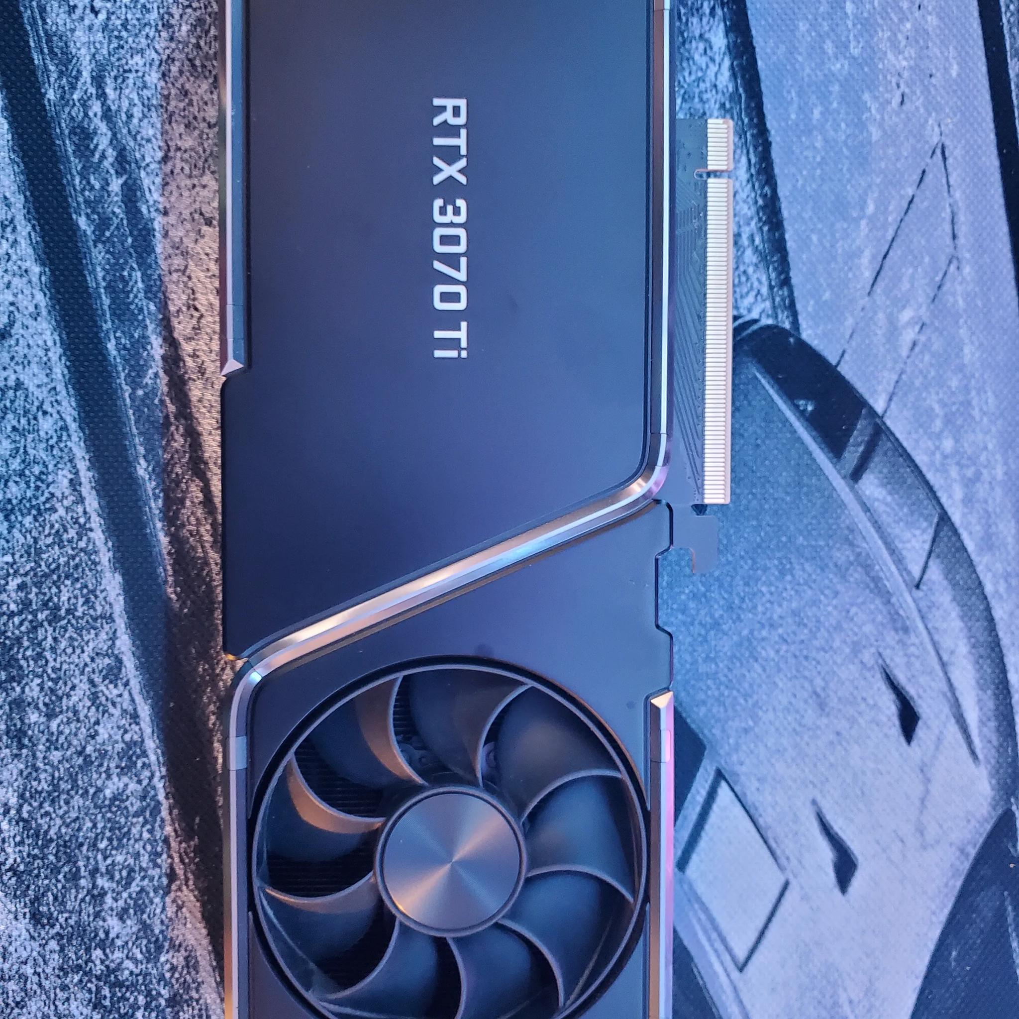 Custom Built Gaming PC (Founders Edition 3070TI)