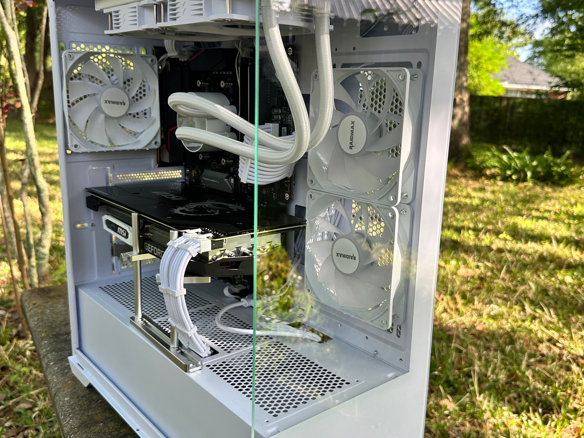 Moon Knight V2 | Ryzen 5 3600 | RTX 2070 8GB | 16GB RAM | 512GB NVME | WiFi
