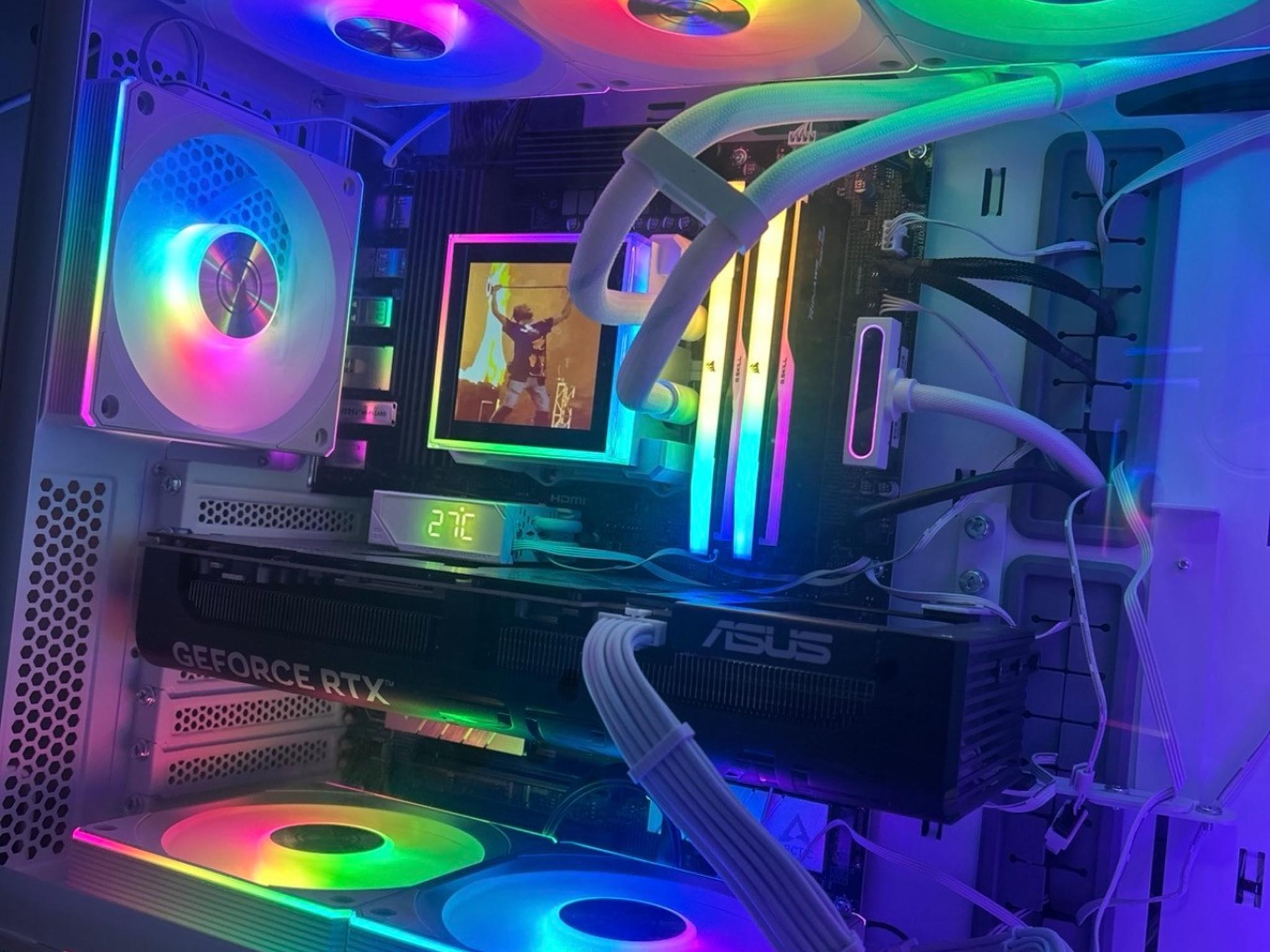 Gaming PC Setup - Ryzen 7 9800X3D / RTX 5070 Ti 16GB / 32GB DDR5 / 3.25TB SSD / Full Peripherals