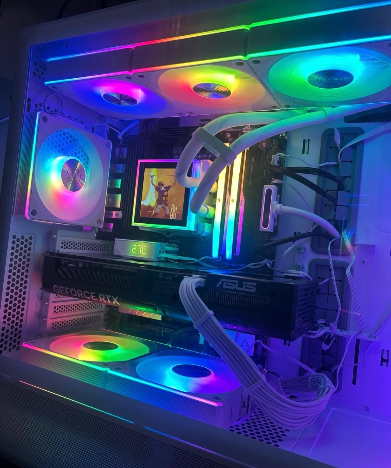Gaming PC Setup - Ryzen 7 9800X3D / RTX 5070 Ti 16GB / 32GB DDR5 / 3.25TB SSD / Full Peripherals