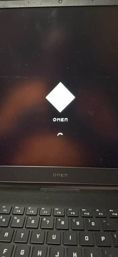 HP OMEN 17-ck2047nr Gaming Laptop