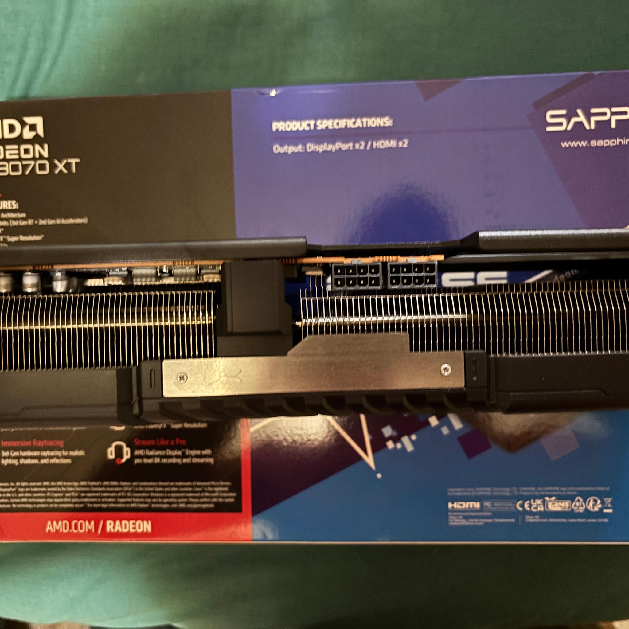 Sapphire Pulse AMD Radeon 9070 XT
