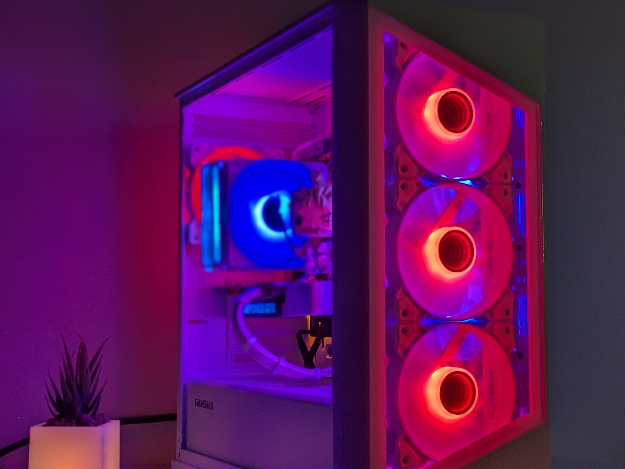 ⚪️💚⚔️Roronoa Zoro🗡️⚪️1080p Gaming PC⚪️GTX 1070⚪️i5-7600K⚪️256GB SSD & 1TB HDD⚪️Windows 11 Pro