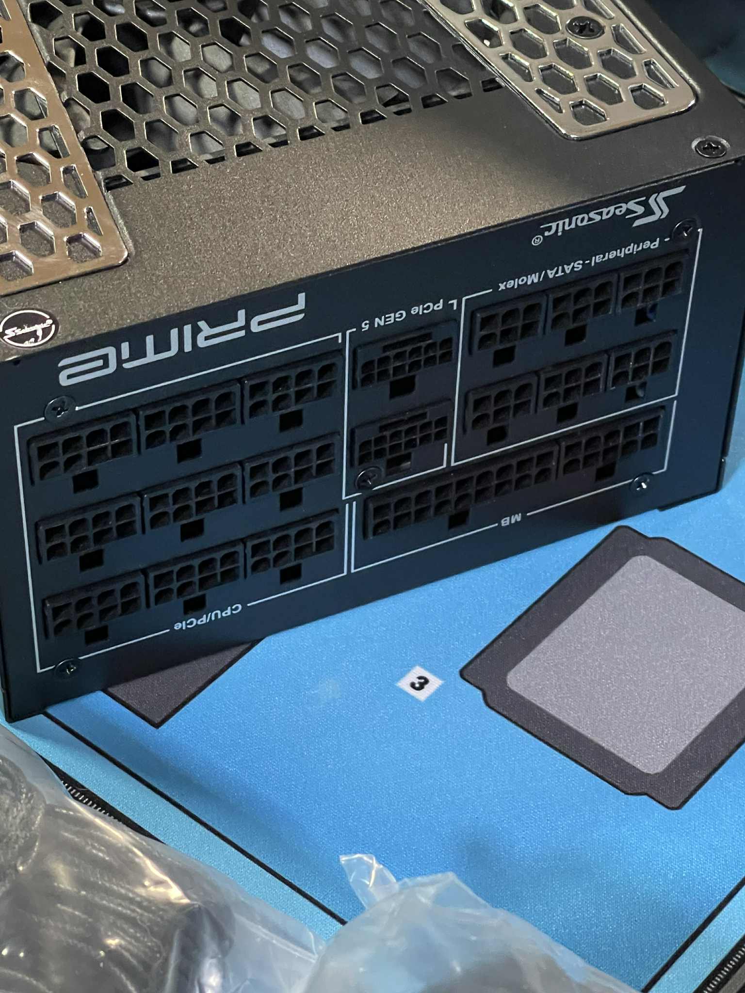 Seasonic Prime PX-1600 .. 1600w platinum power supply