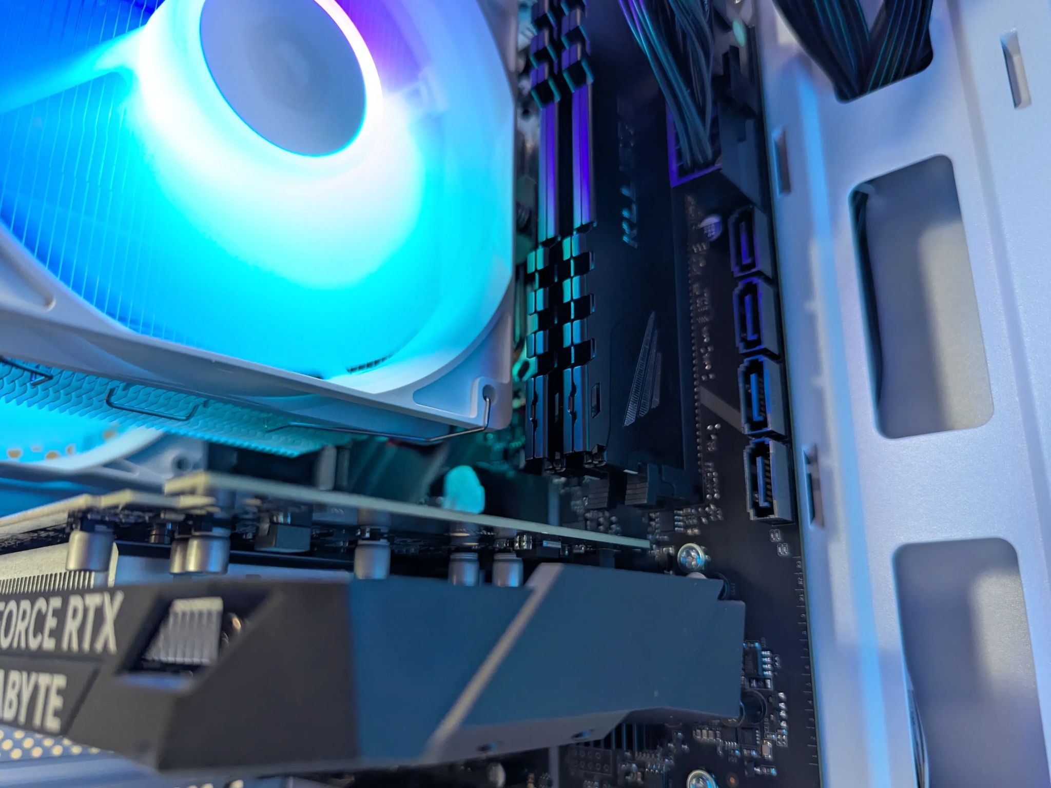 🎥Streamer Budget Series🎮 Ryzen 5 3600 ⚪ RTX 3050 ⚪ 16GB DDR4 ⚪ 512 GB M.2 ⚪ (Staple Build-White)