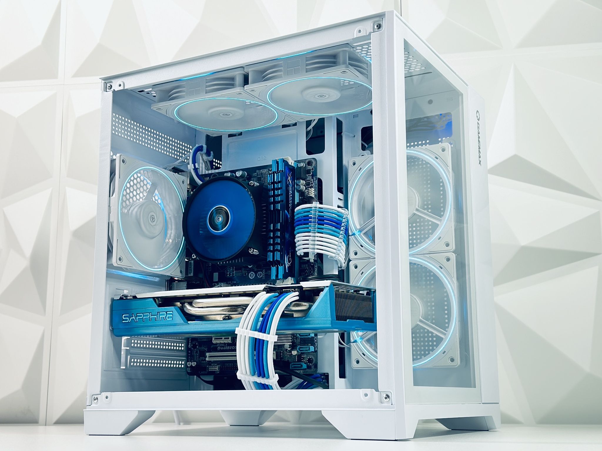 🤍🤖☃️BB-8 Gaming PC-AMD RX 580 8GB❄️Intel Core i7 3770❄️16GB DDR3 1600MHZ❄️512GB SSD