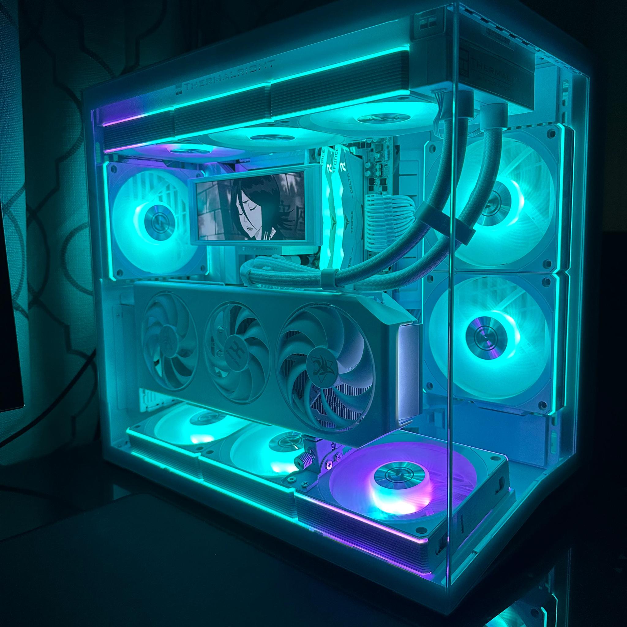 All White Gaming PC | RX 9070 XT | Ryzen 7 9700X