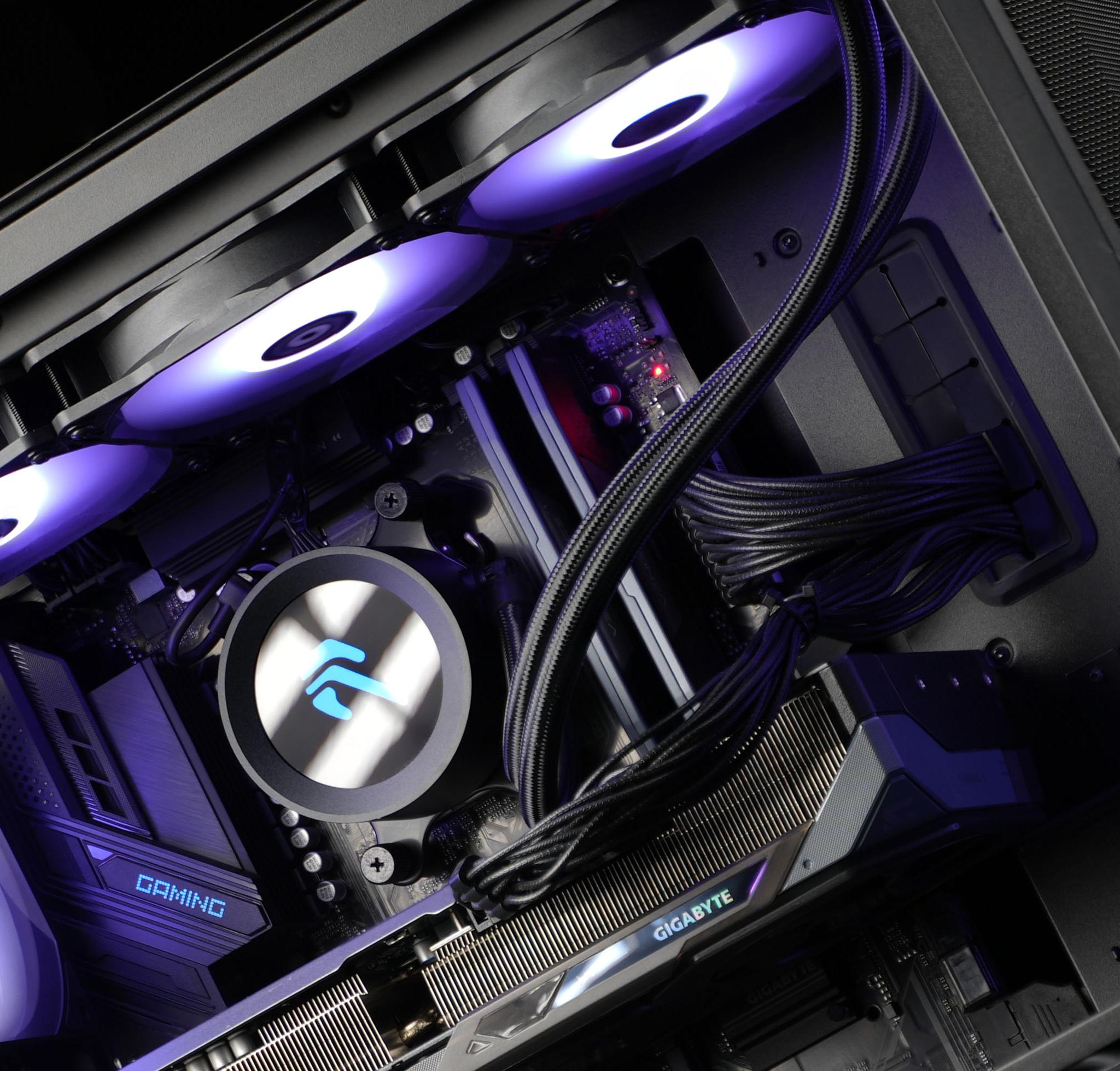 \ RF-03 / RX 9070 XT Ryzen 7 9800X3D 32GB 2TB Windows 11 4K Gaming PC Powerhouse