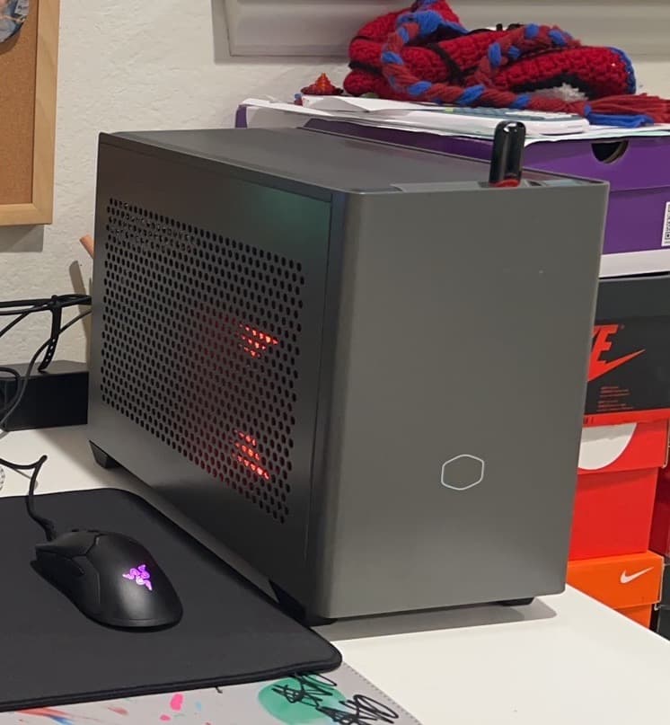 Cooler Master NR200P MAX Mini-ITX Case (with Noctua fans, READ DESCRIPTION)