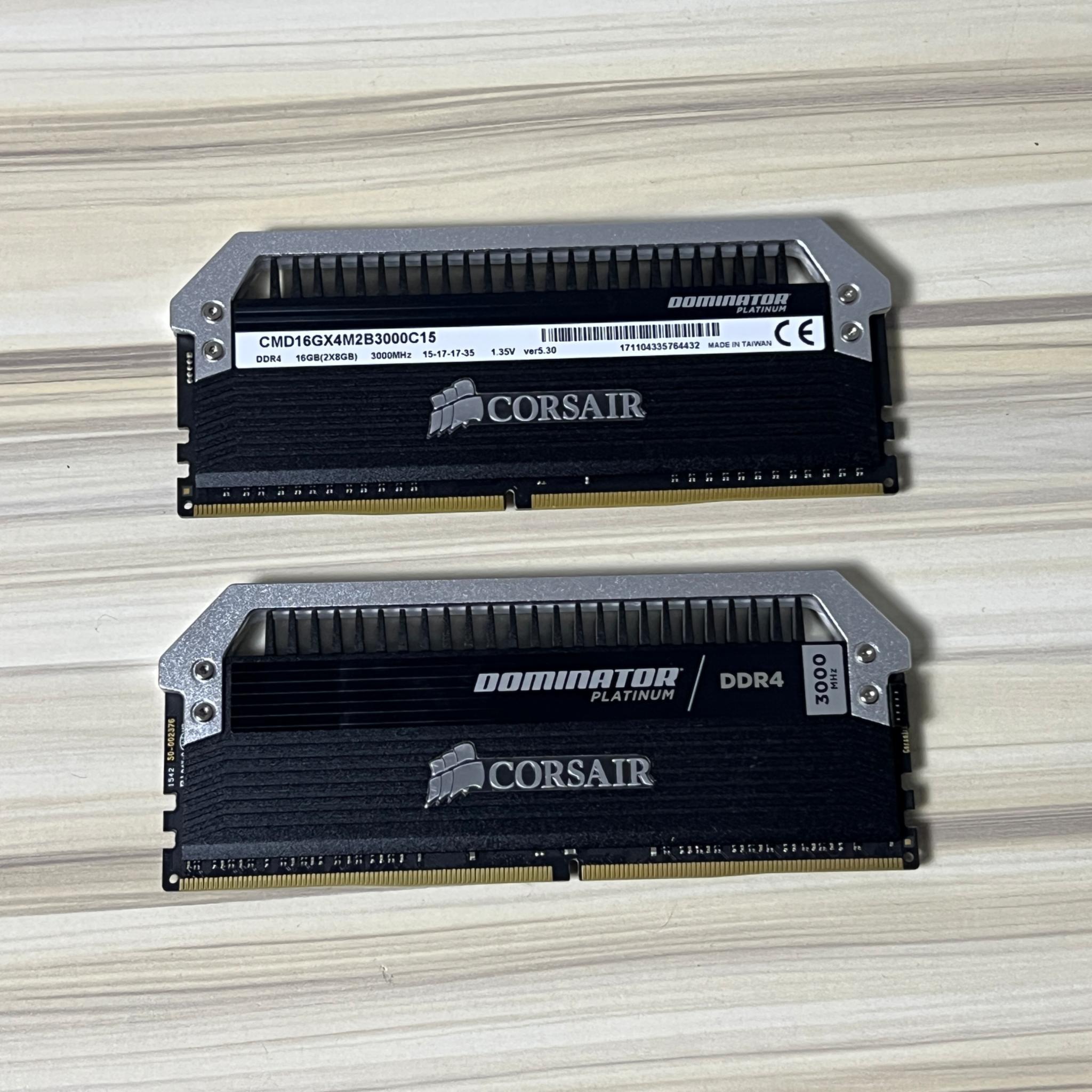 Corsair Dominator Platinum 16gb (2x8gb) 3000MHz DDR4 RAM