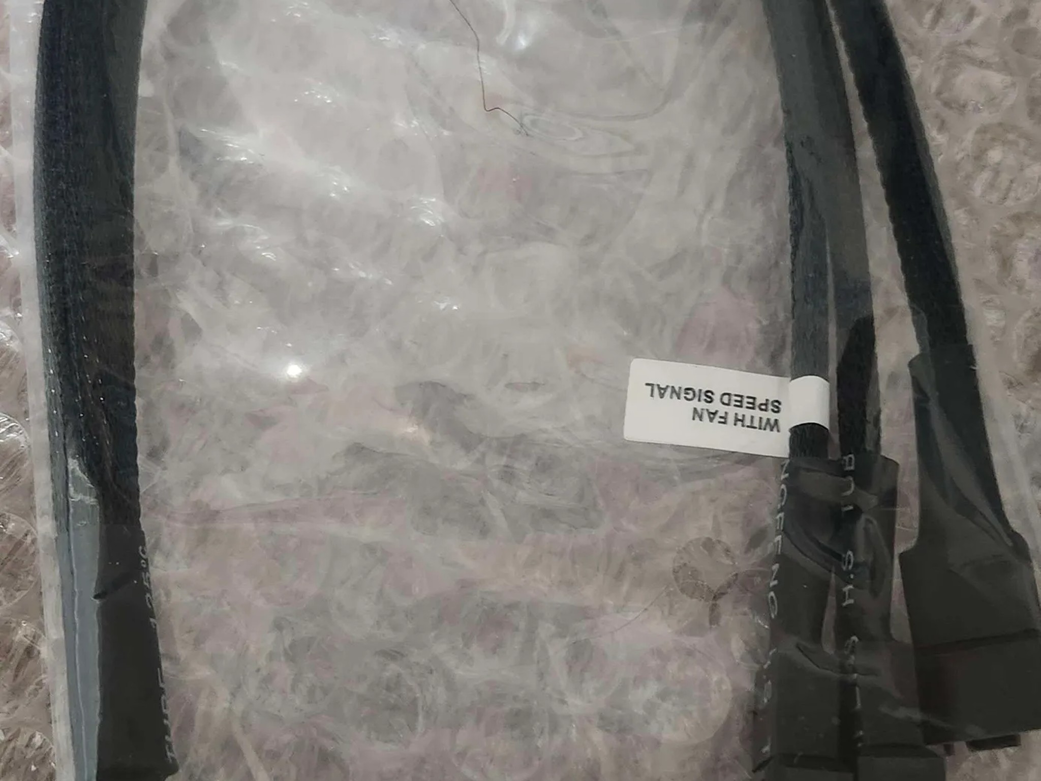 really cool 4-pin hydra connector (3fans 1 header)/noctua 80mm 3pin fans