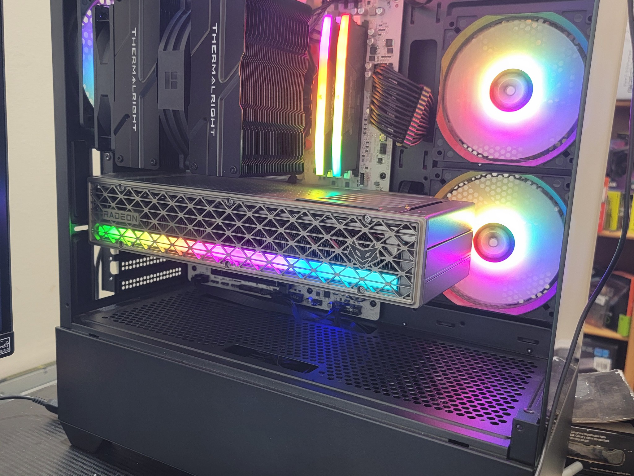 Radeon RX 9070 XT Custom Gaming PC - Ryzen 7 7700X, 32GB RAM, 512GB NVMe SSD