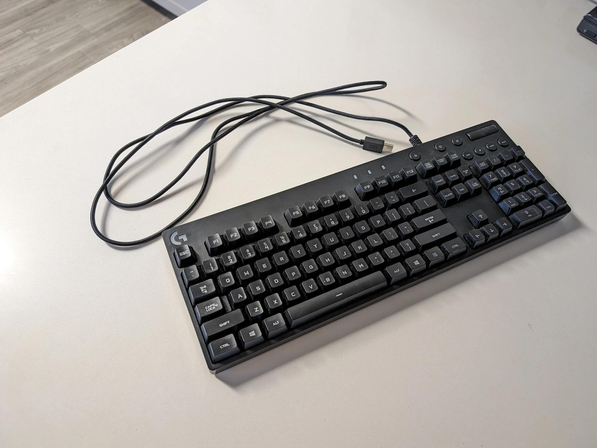 Used Logitech G810 Orion Spectrum