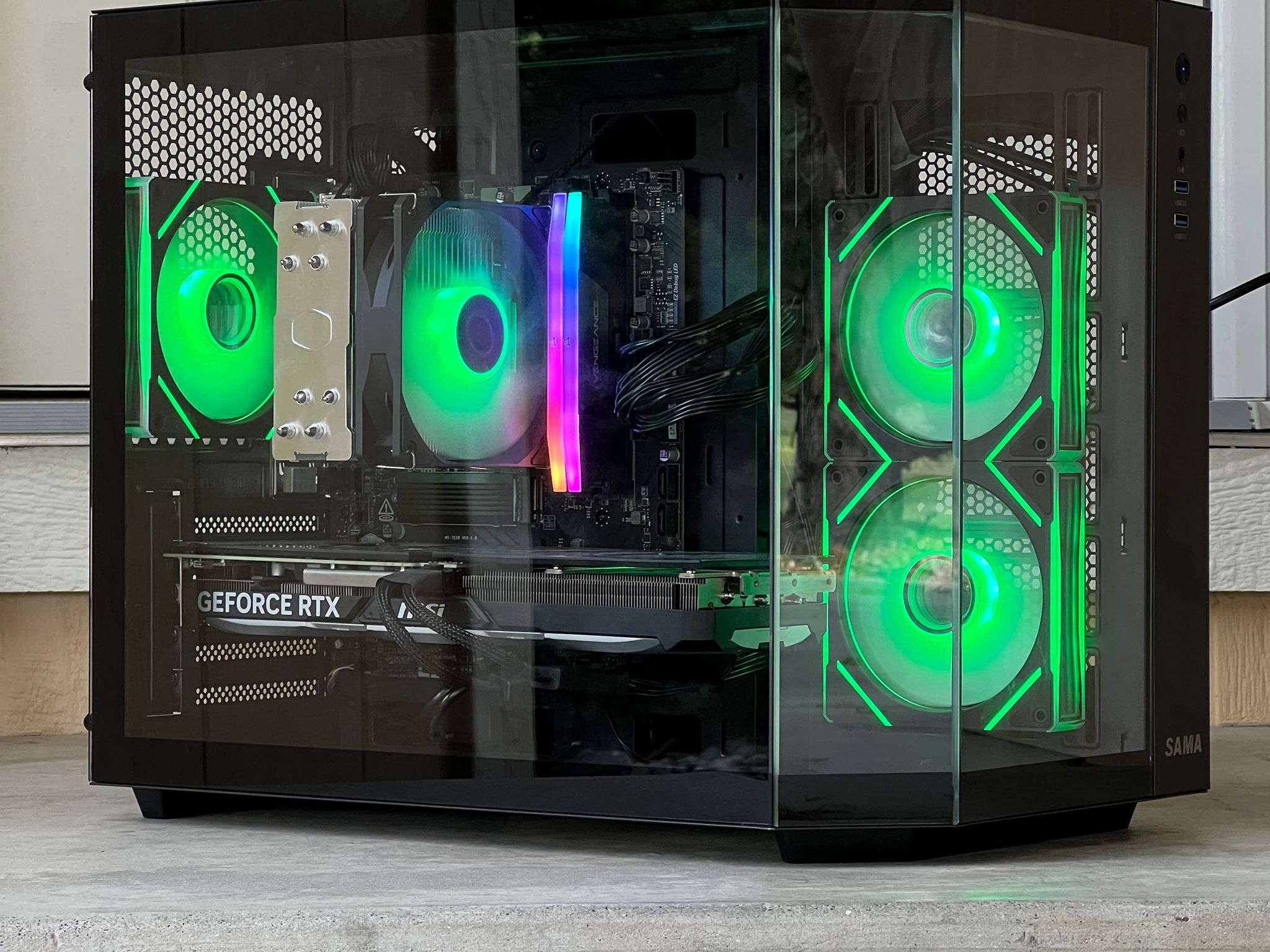 Gaming pc | Ryzen 7600 | RTX 4070 Super | Corsair 32GB DDR5 | 1TB Nvme | 700W PSU | Windows 11 Pro