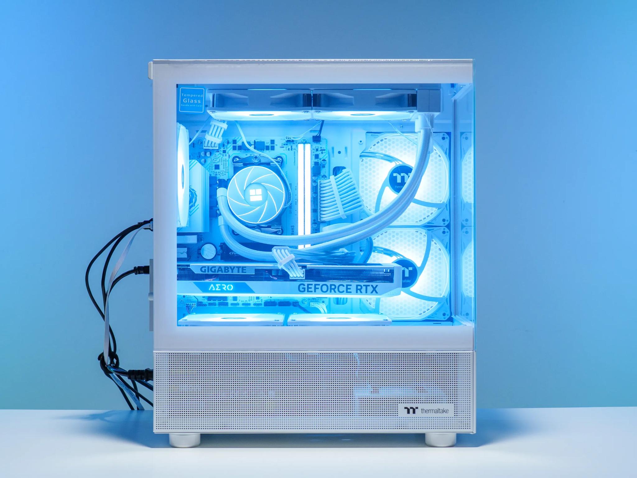 White Gaming PC | RTX 4060 | Ryzen 5 5600x | 32GB DDR5 | 1TB m.2 | Watercooled | RGB