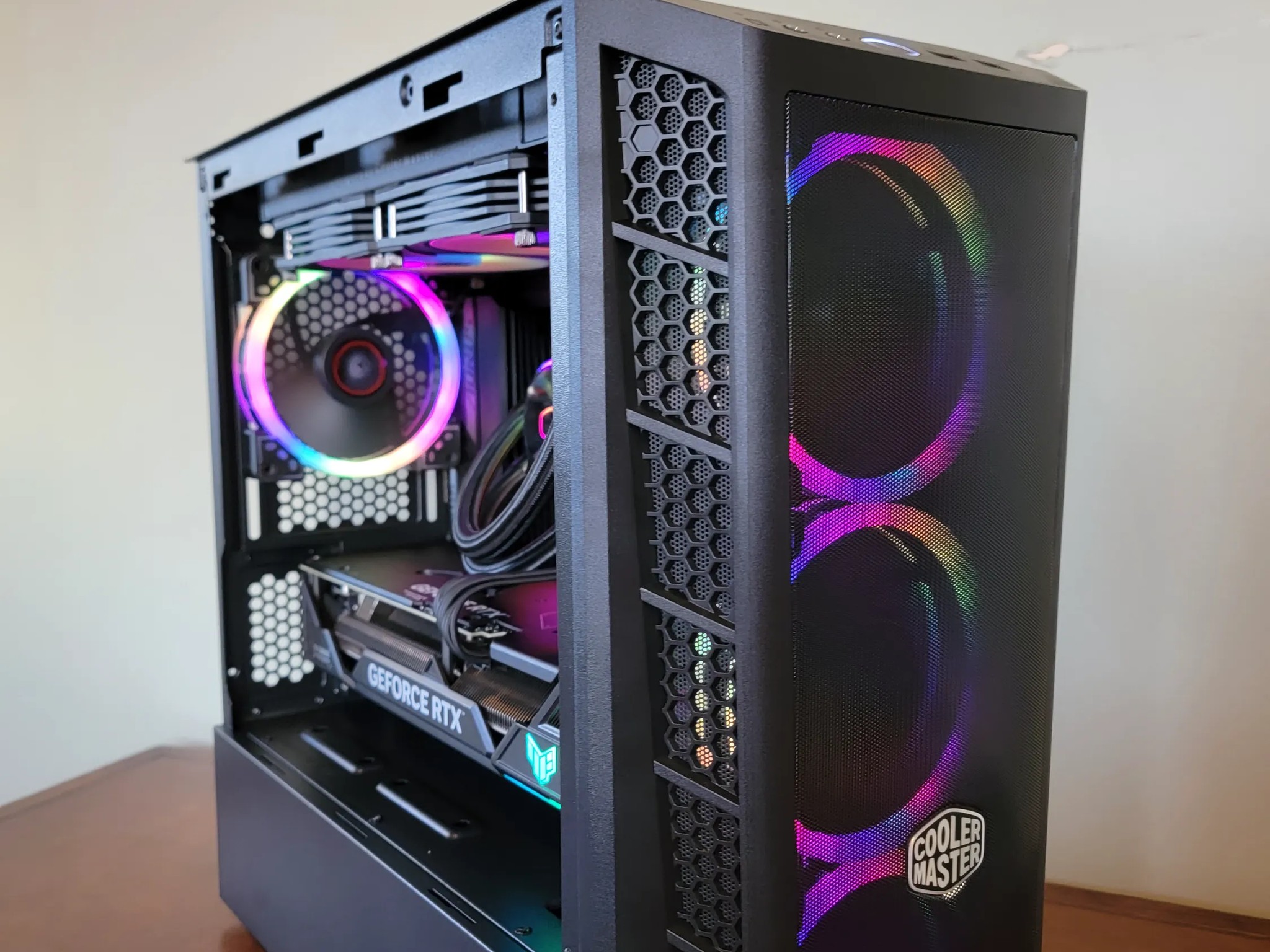 **Mini Master**| AMD9 7900x| RTX 4070 Ti| 64GB