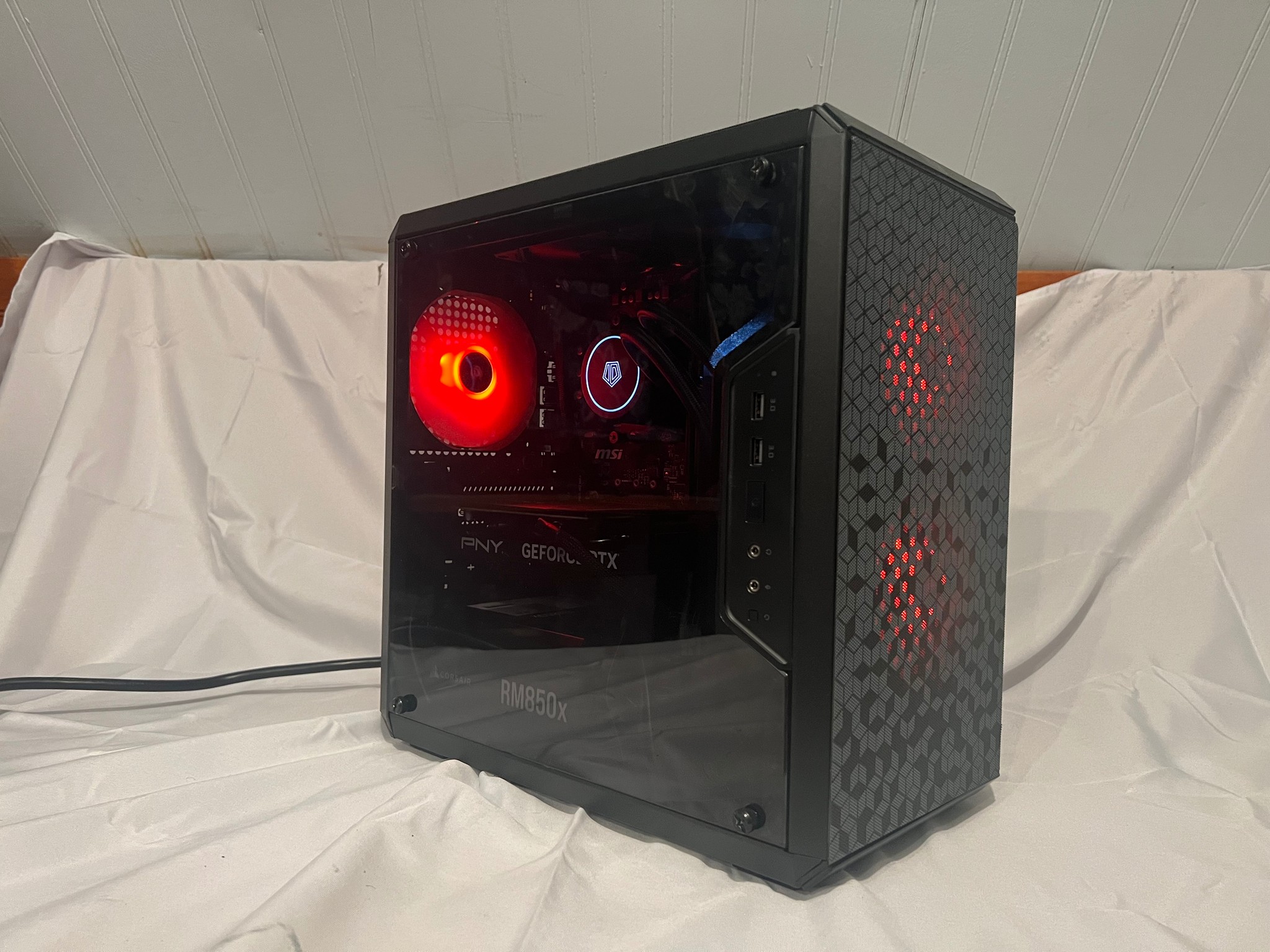 Clear out special "Saving Grace" 3600x, RTX 4060, 32gb ram, 850watt, WI-FI included gaming pc
