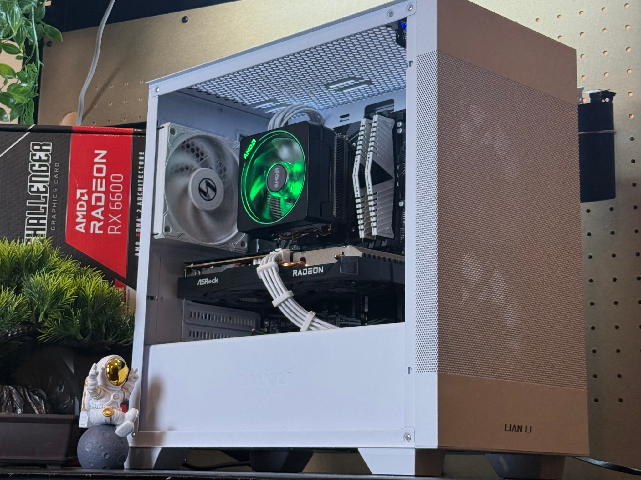 Entry Level Gaming PC | RX 6600 | Ryzen 5 2600 | 16GB DDR4 RAM | 1TB | Windows 11