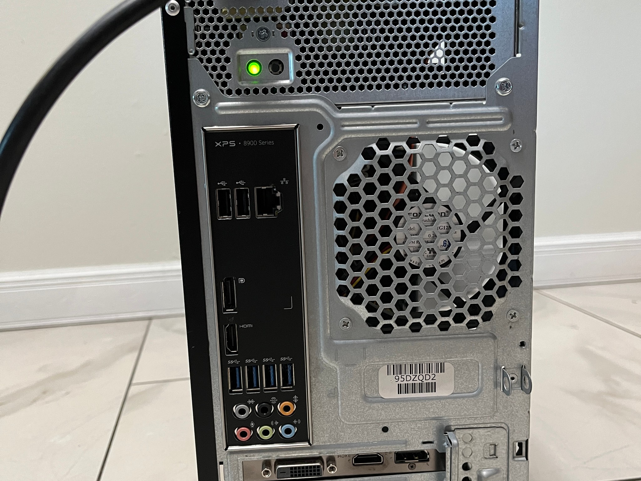 NVIDIA RTX 2060, Intel i7-6700, 16GB RAM, 750 GB Storage - Dell Gaming PC w/Wi-Fi, BT