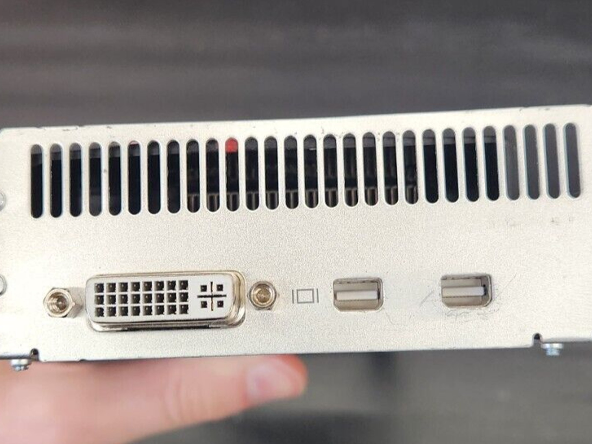 *B GRADE* Apple Mac Pro ATI Radeon HD 5770 1GB GDDR5 Graphics Card - MiniDP, DVI