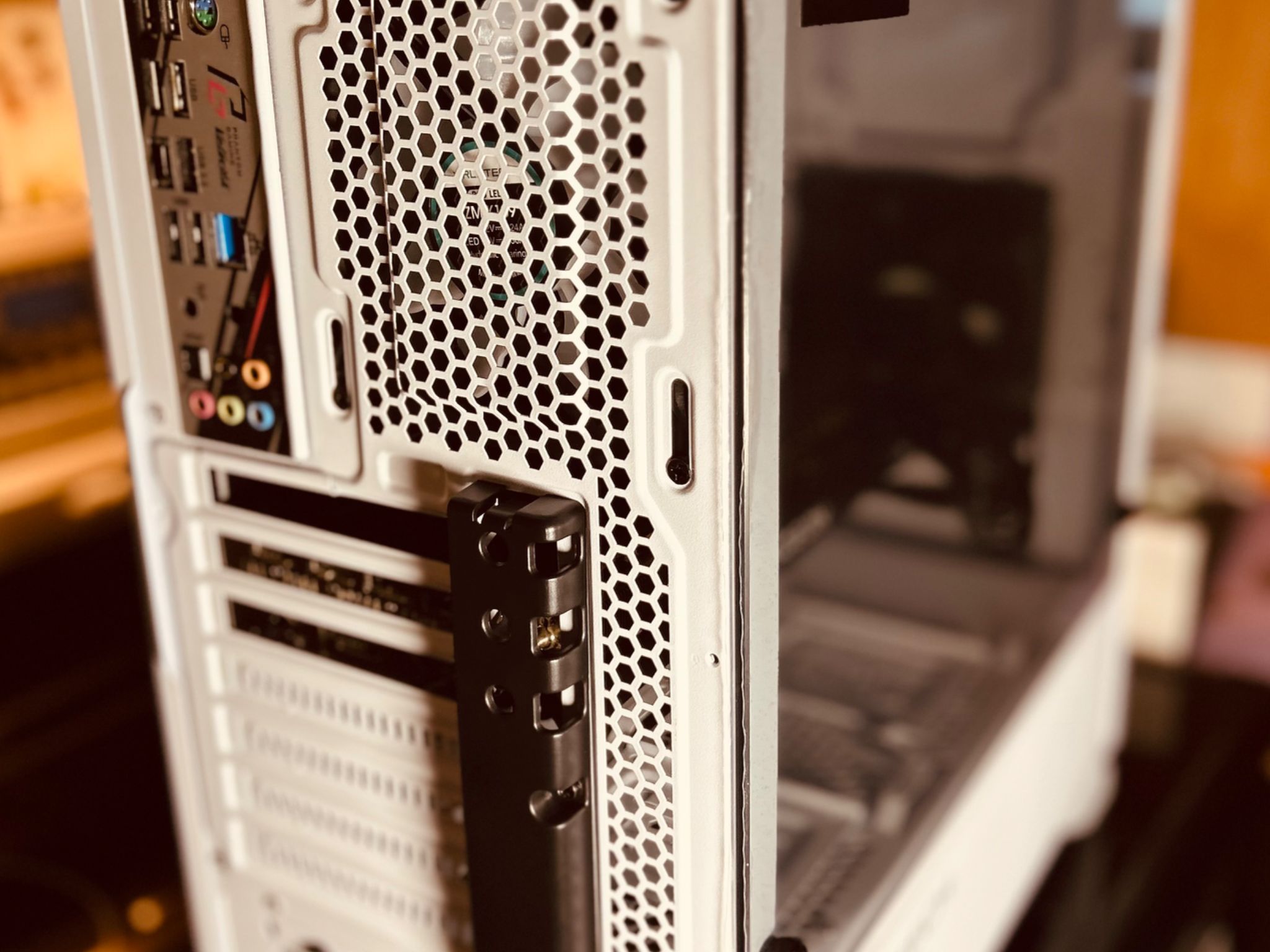 The White Phantom 5700X3D